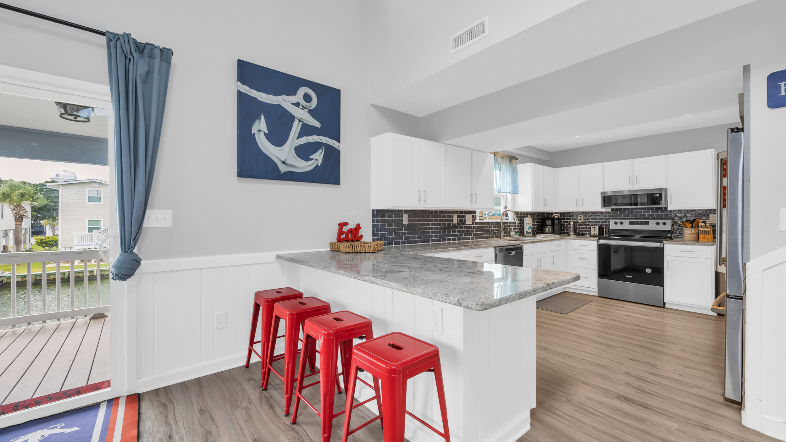 Captain's Cove - Inlet Views w Pool n Casita