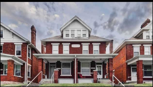 Your Central Columbus Retreat Awaits 5 BR 2 Bath