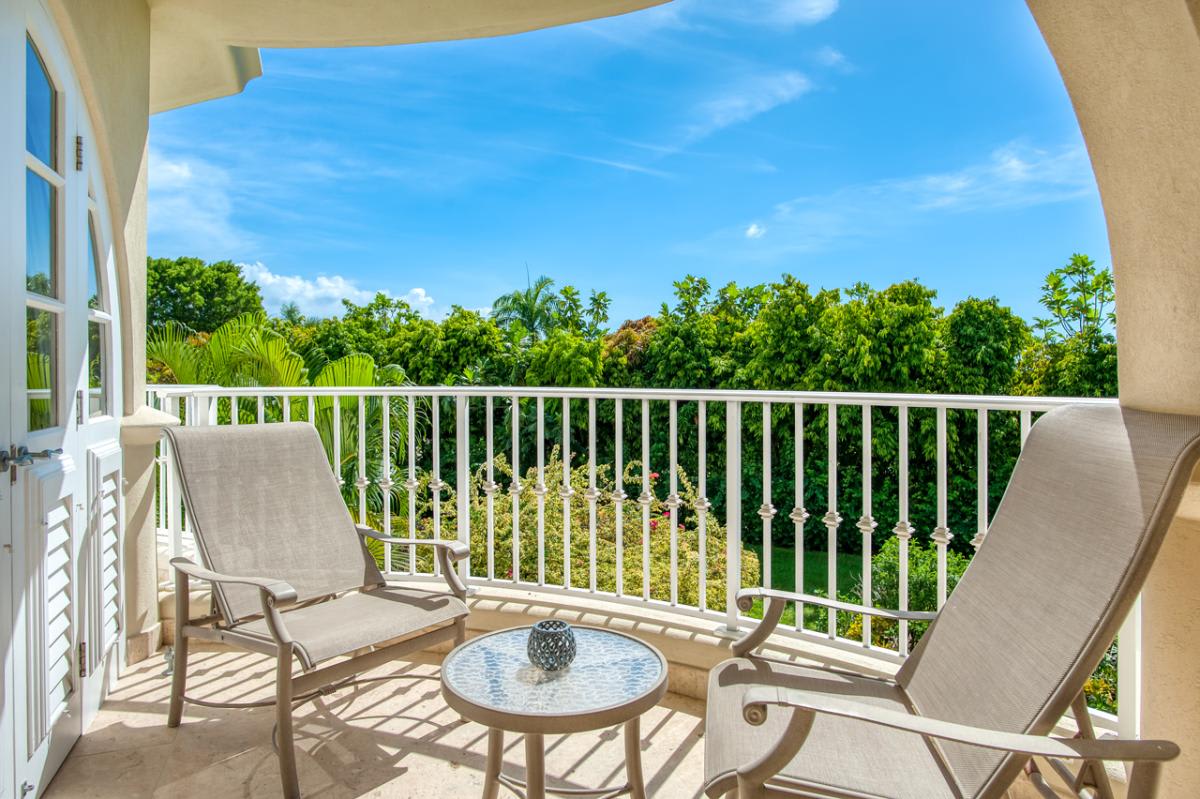 Royal Apartment 223 — Saint James, Saint James — vacation rental