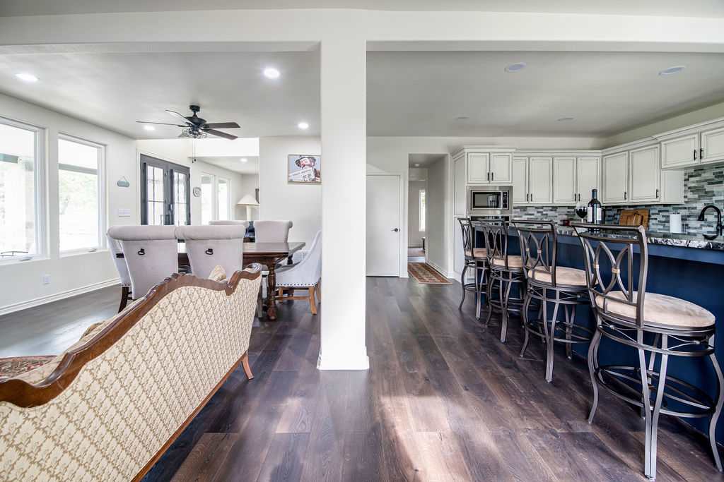 Charming Farmhouse | Photo 18