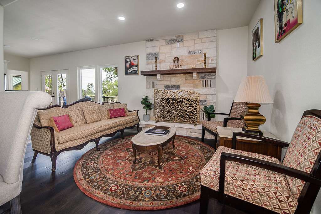 Charming Farmhouse | Photo 20