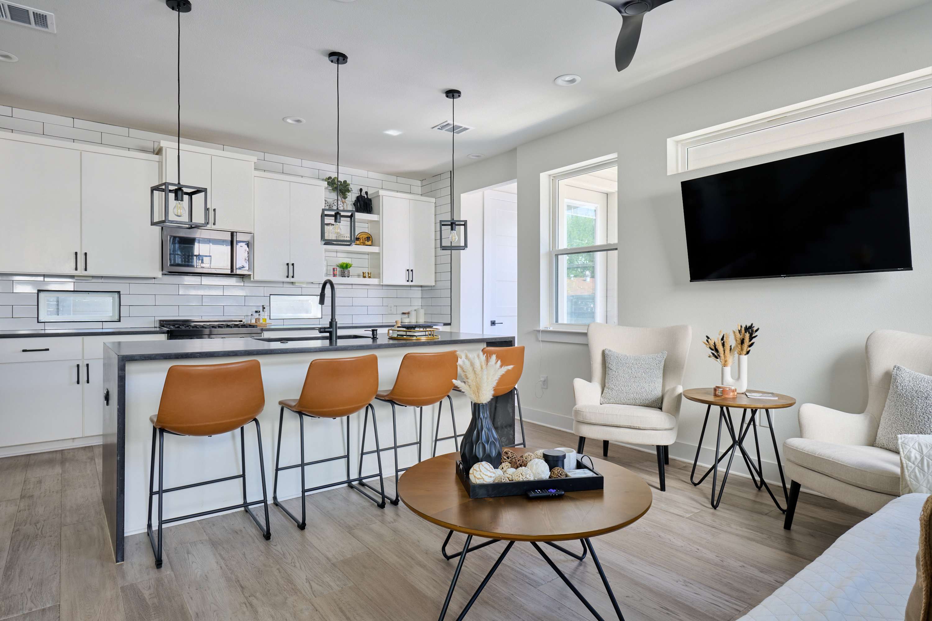 3BR Retreat | Near Airport | DT ATX | Mins to COTA — Austin, TX — vacation rental