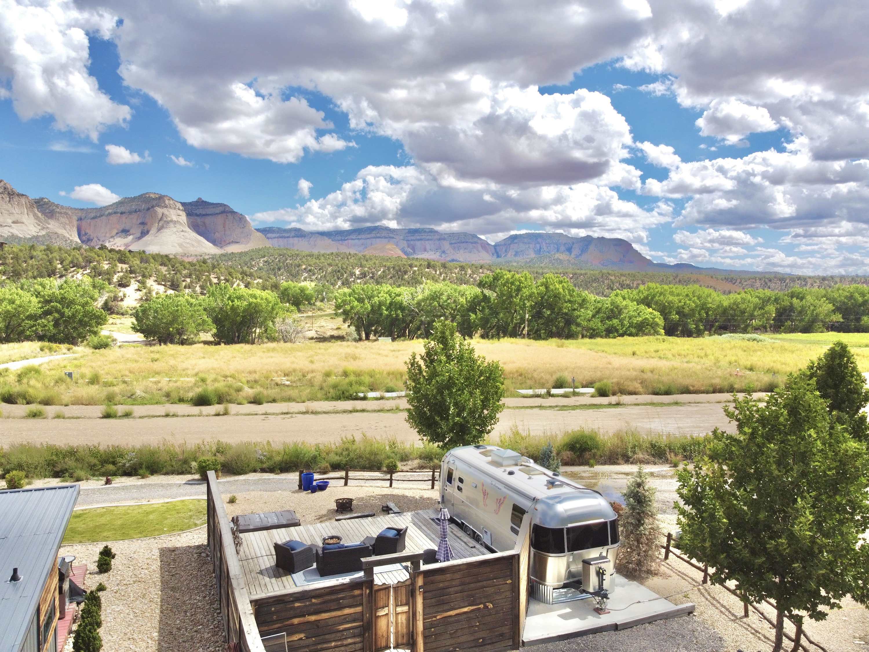 Romantic Zion Airstream #1 — East Zion Glamping