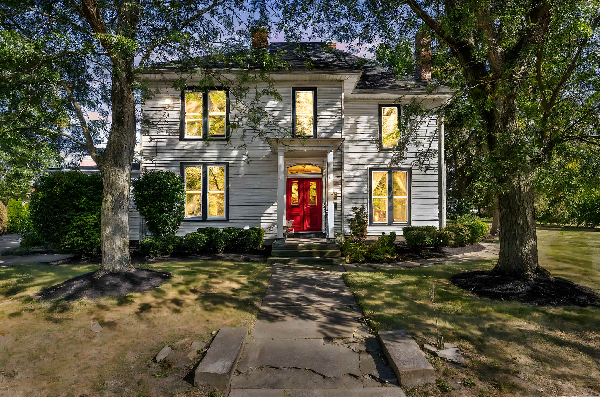 1863 Mansion | Sleeps 12 | Near Cleveland, OH