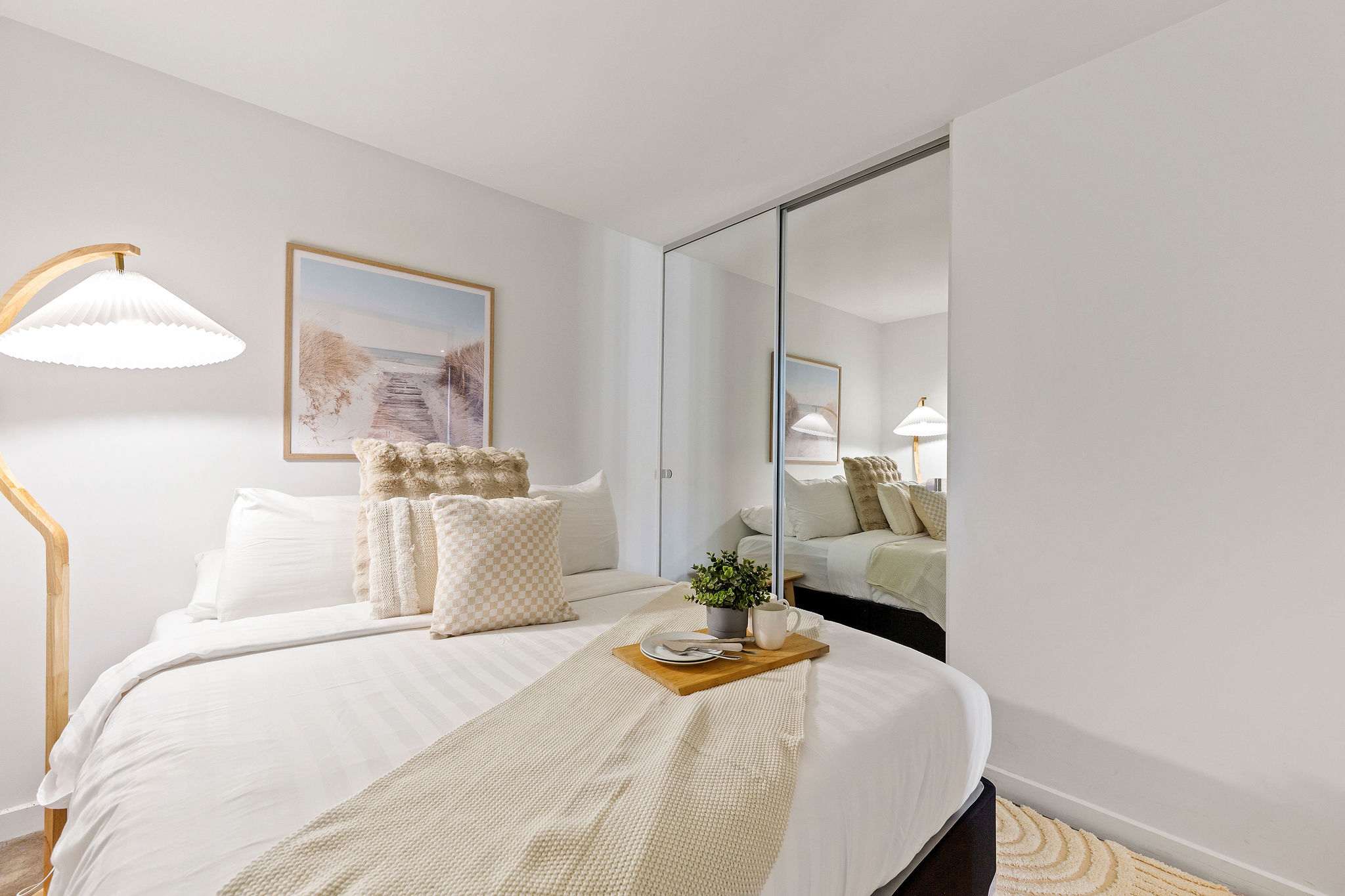 Modern 2BR City Retreat, Prime Melbourne CBD — Melbourne, VIC — vacation rental