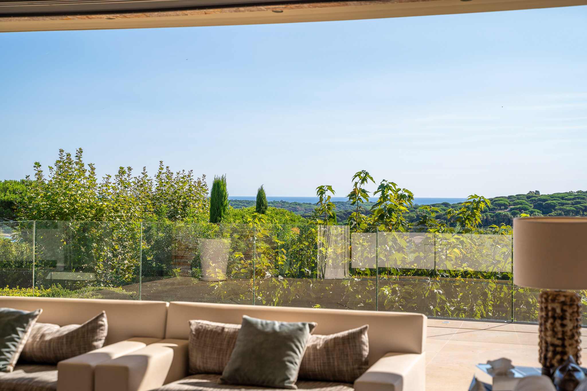 Maison 10 pièces 700 m² · à Wallers · 700 m² · 9 999 €/mois