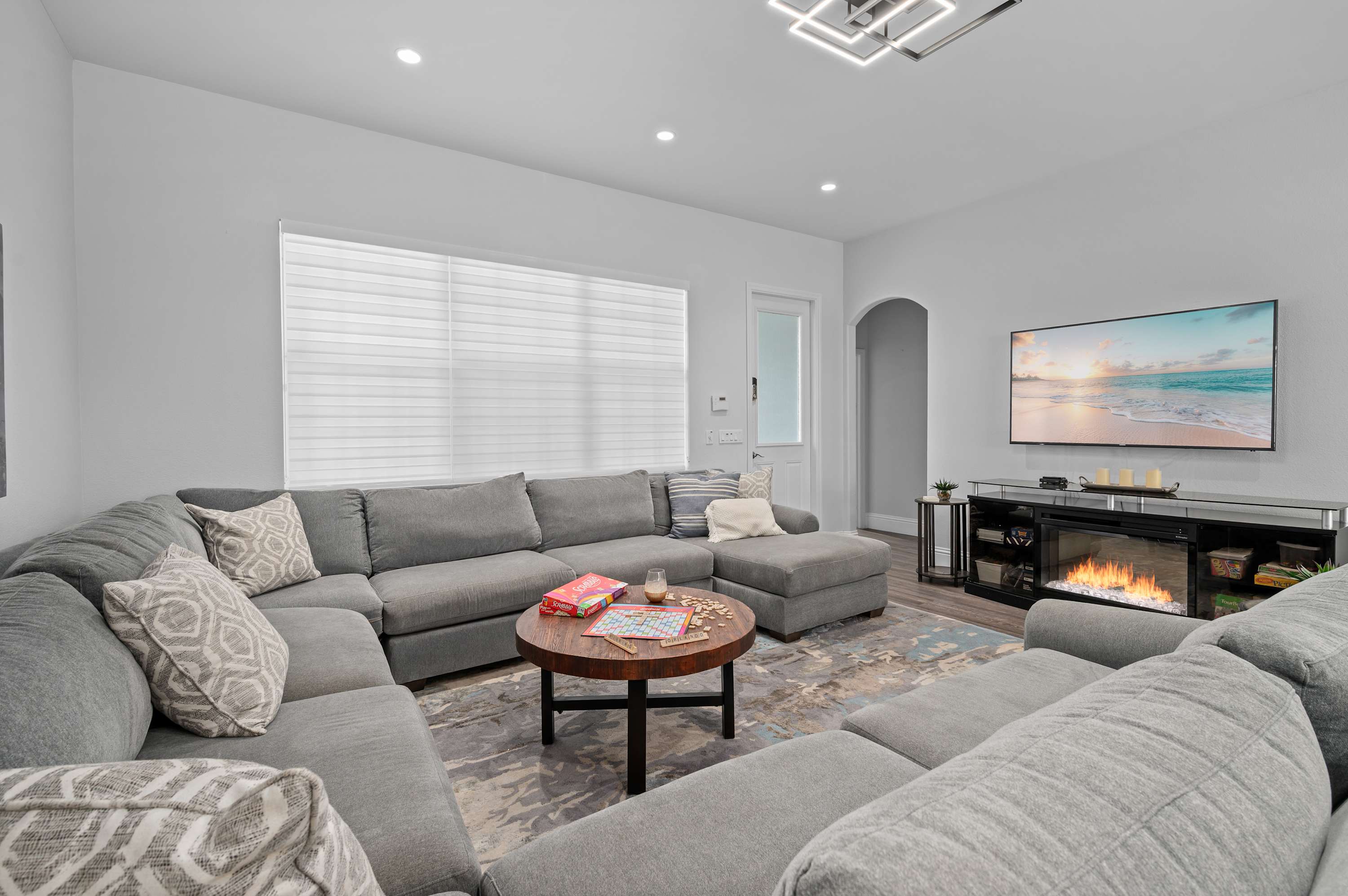 Heated Pool/Spa, Golf Course, Reunion, 8mi Disney