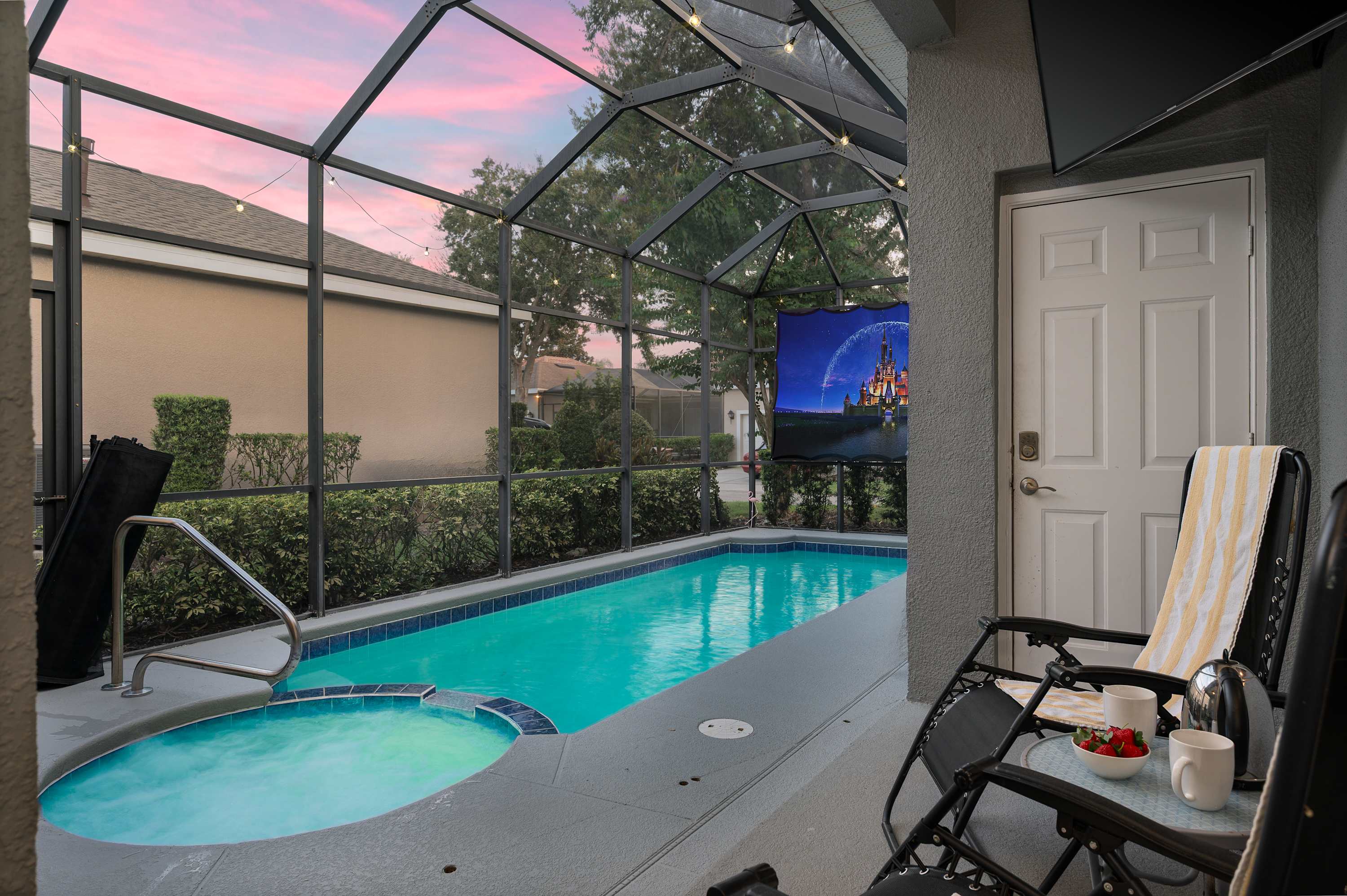 Heated Pool/Spa, Golf Course, Reunion, 8mi Disney