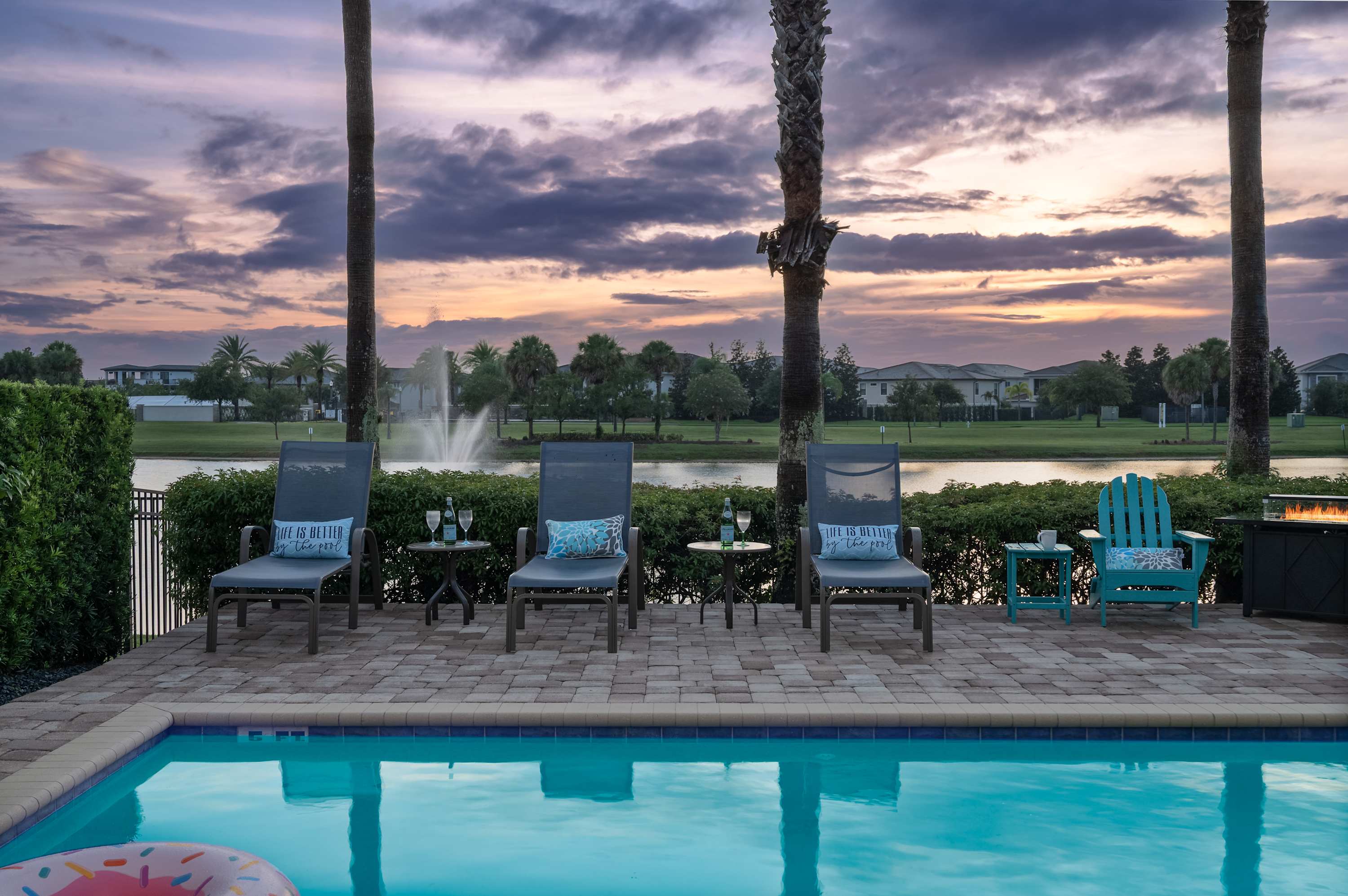 Luxury villa w/pool & theater near Disney