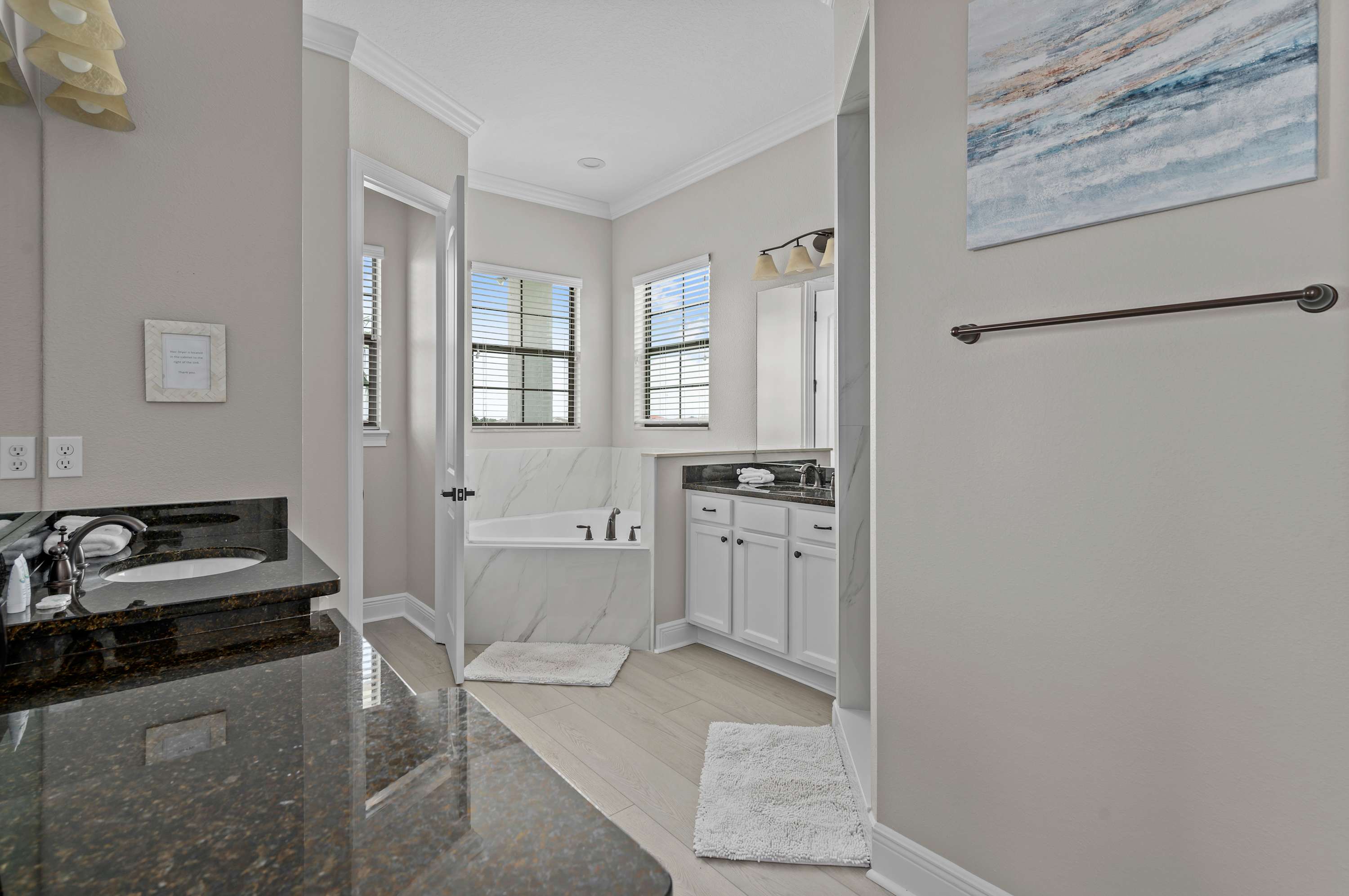 Luxury villa w/pool & theater near Disney