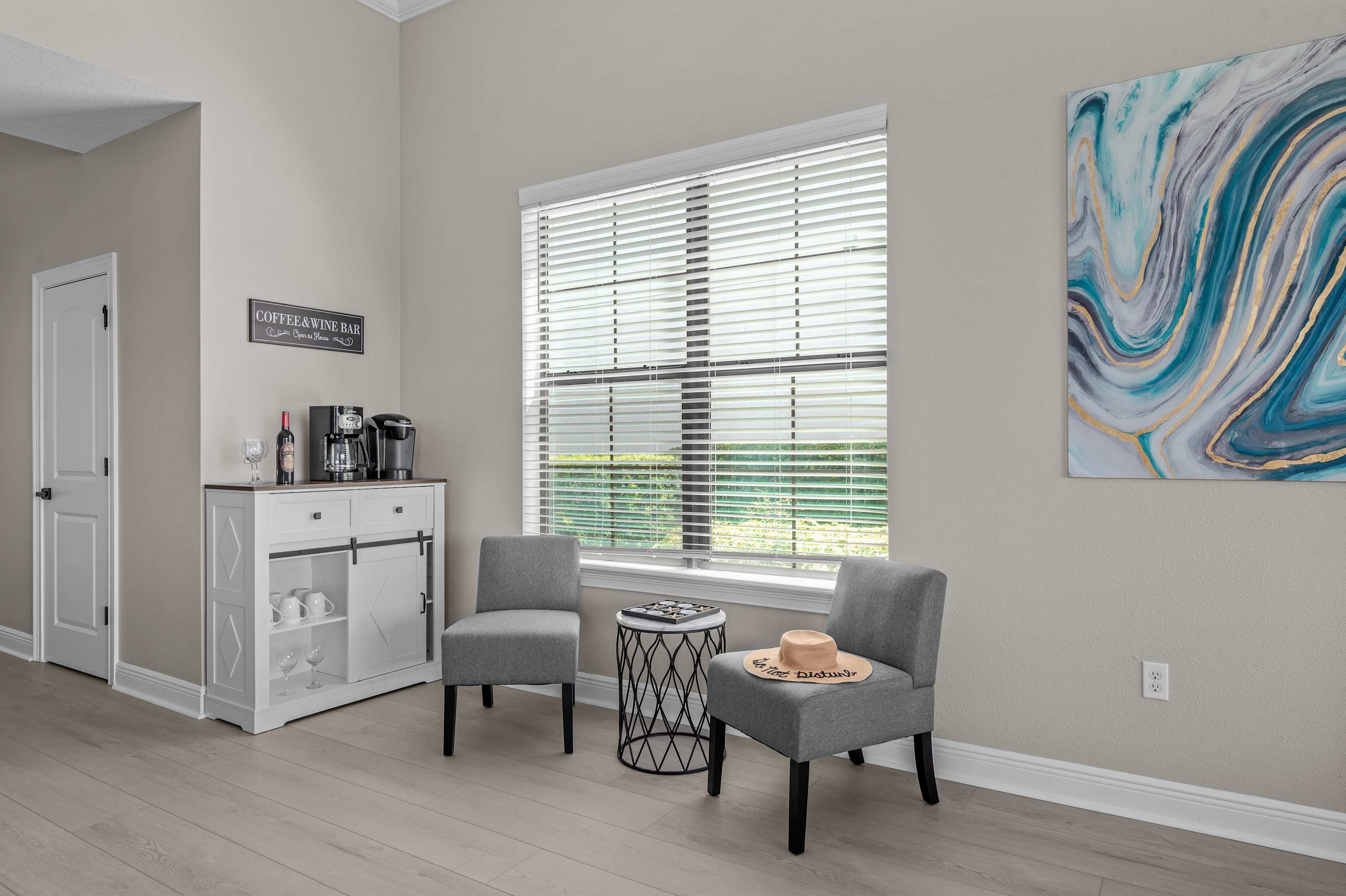 Luxury villa w/pool & theater near Disney