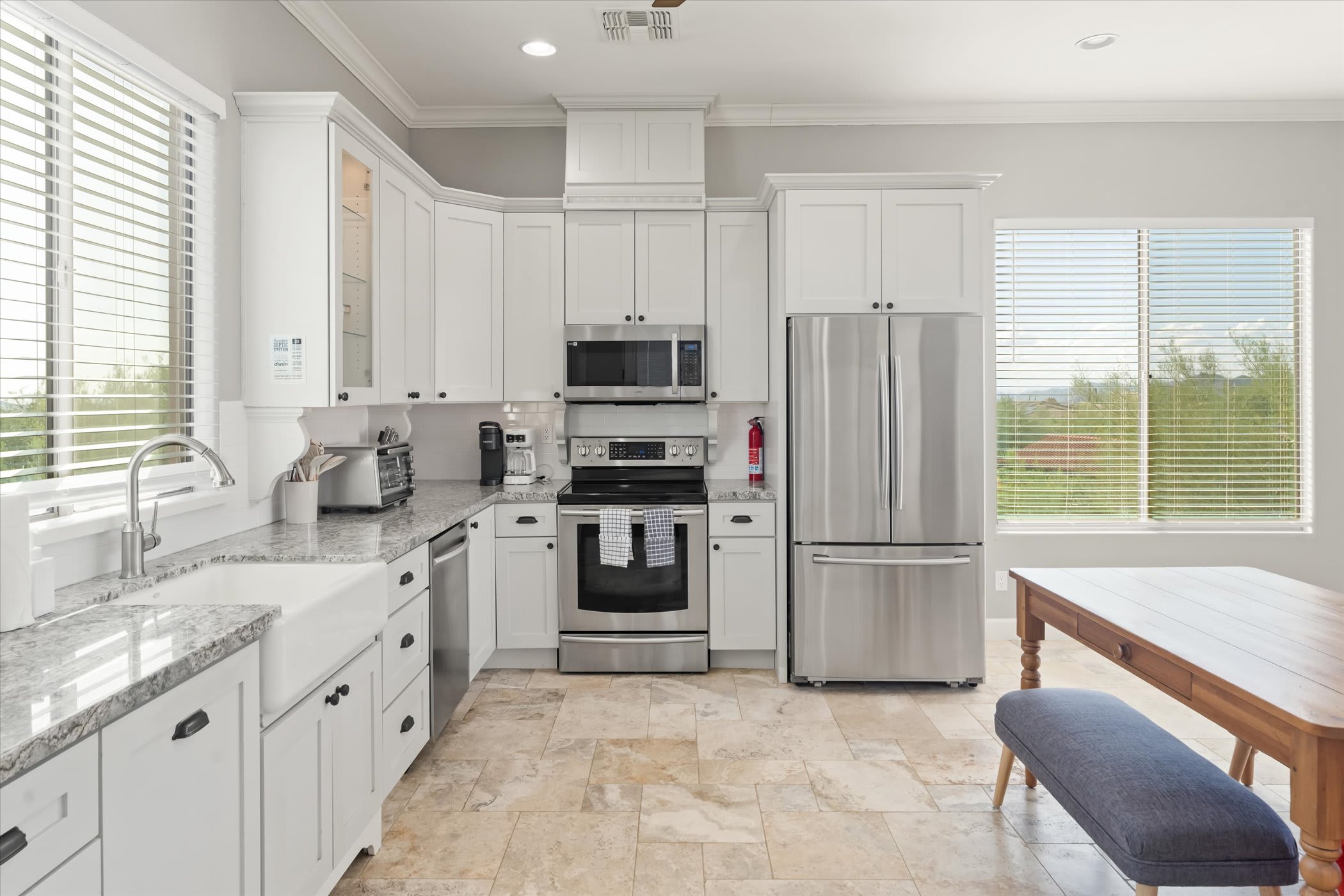 Cave Creek Luxe • 5BR w/ Casita • Pool & Views! 5