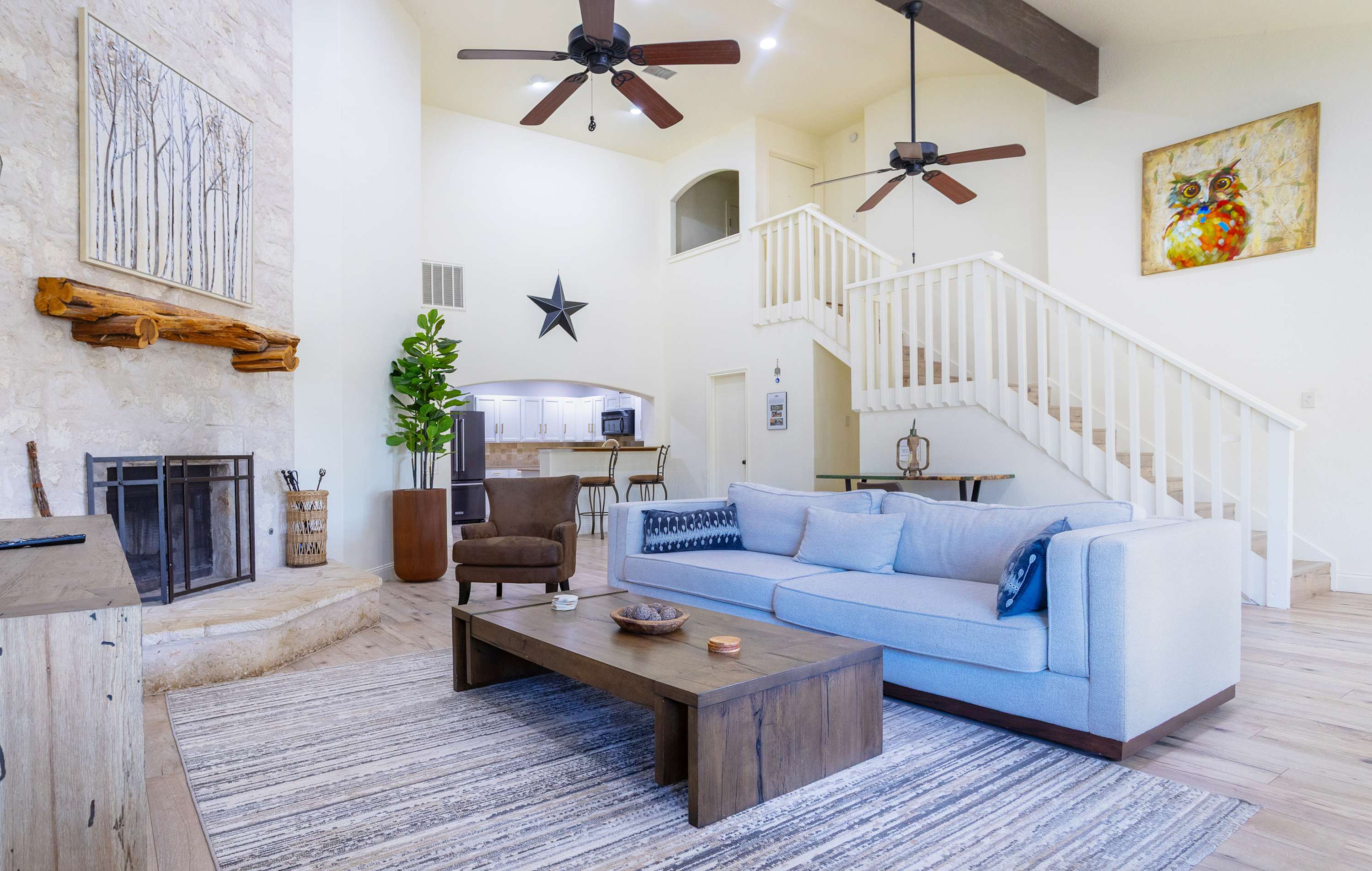 Hoots Hollar Haus - For 6