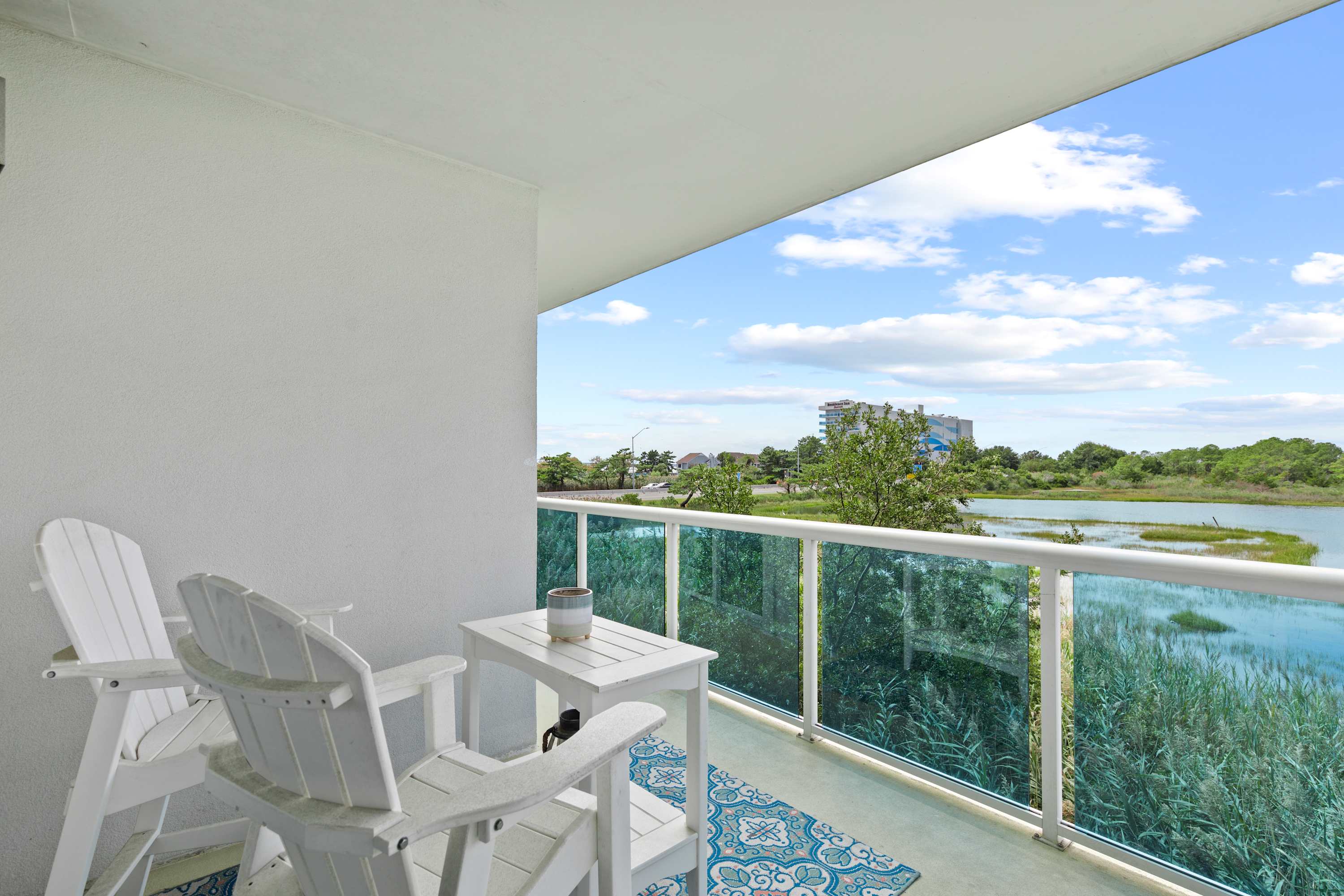Sunset Pointe 105