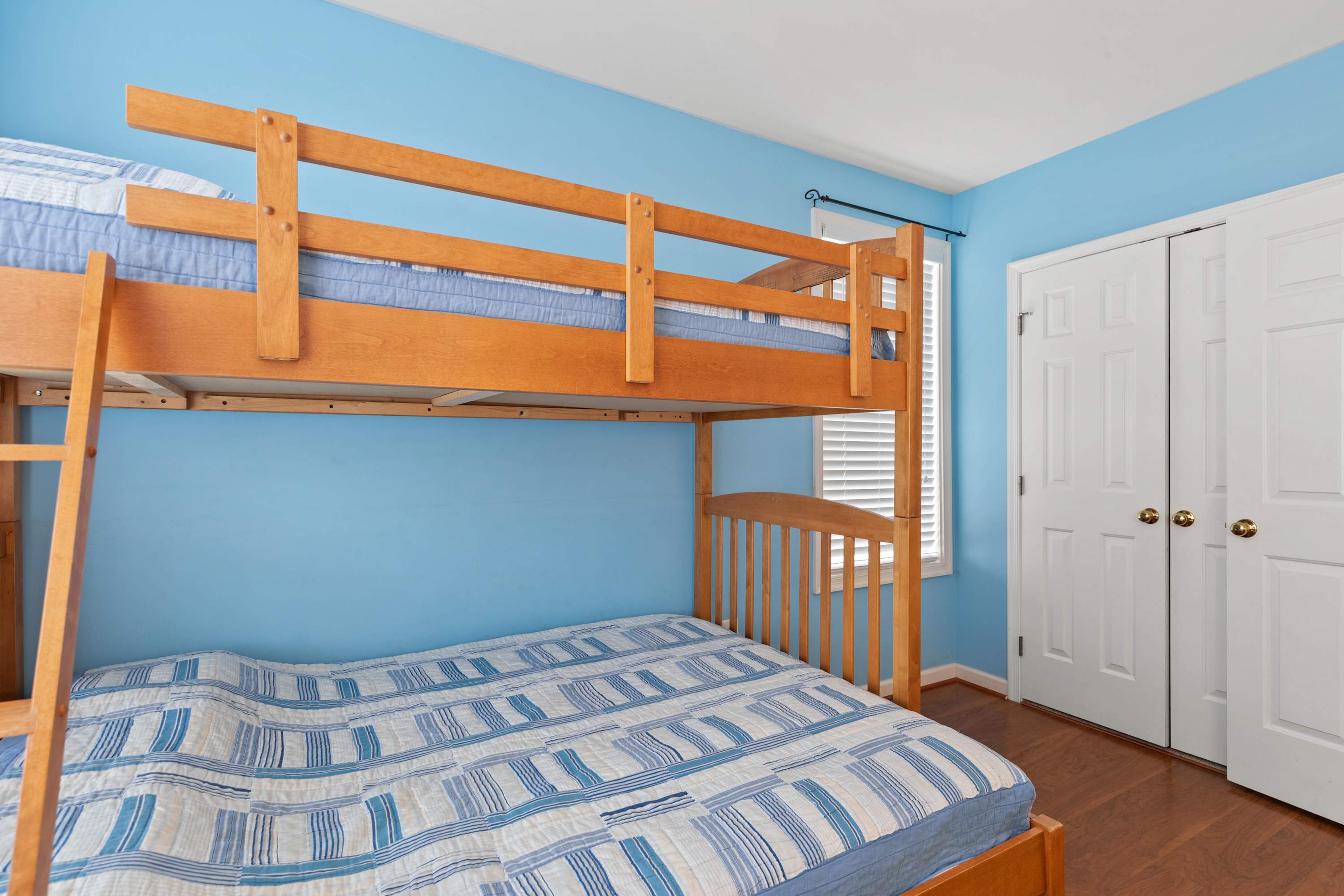 5 Corner Store Ln Sunset Island | Resort Community