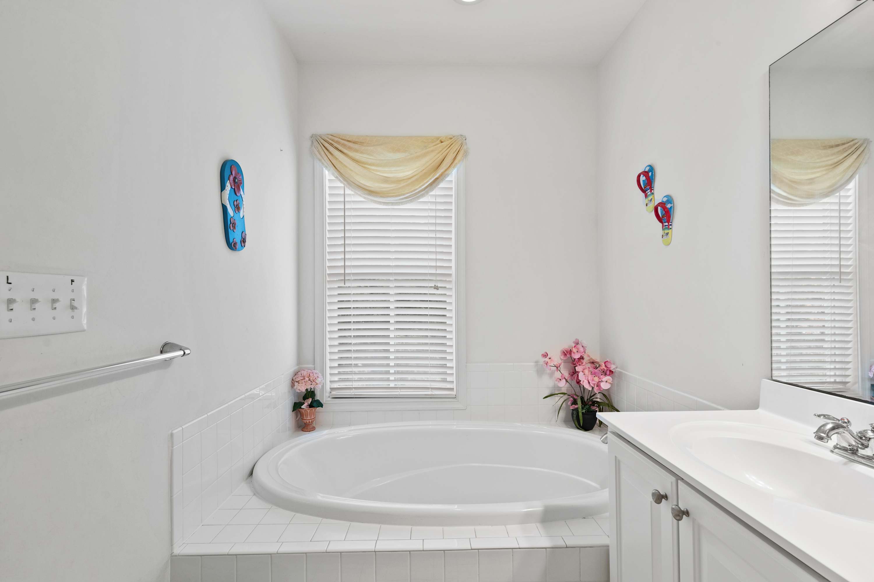5 Corner Store Ln Sunset Island | Resort Community
