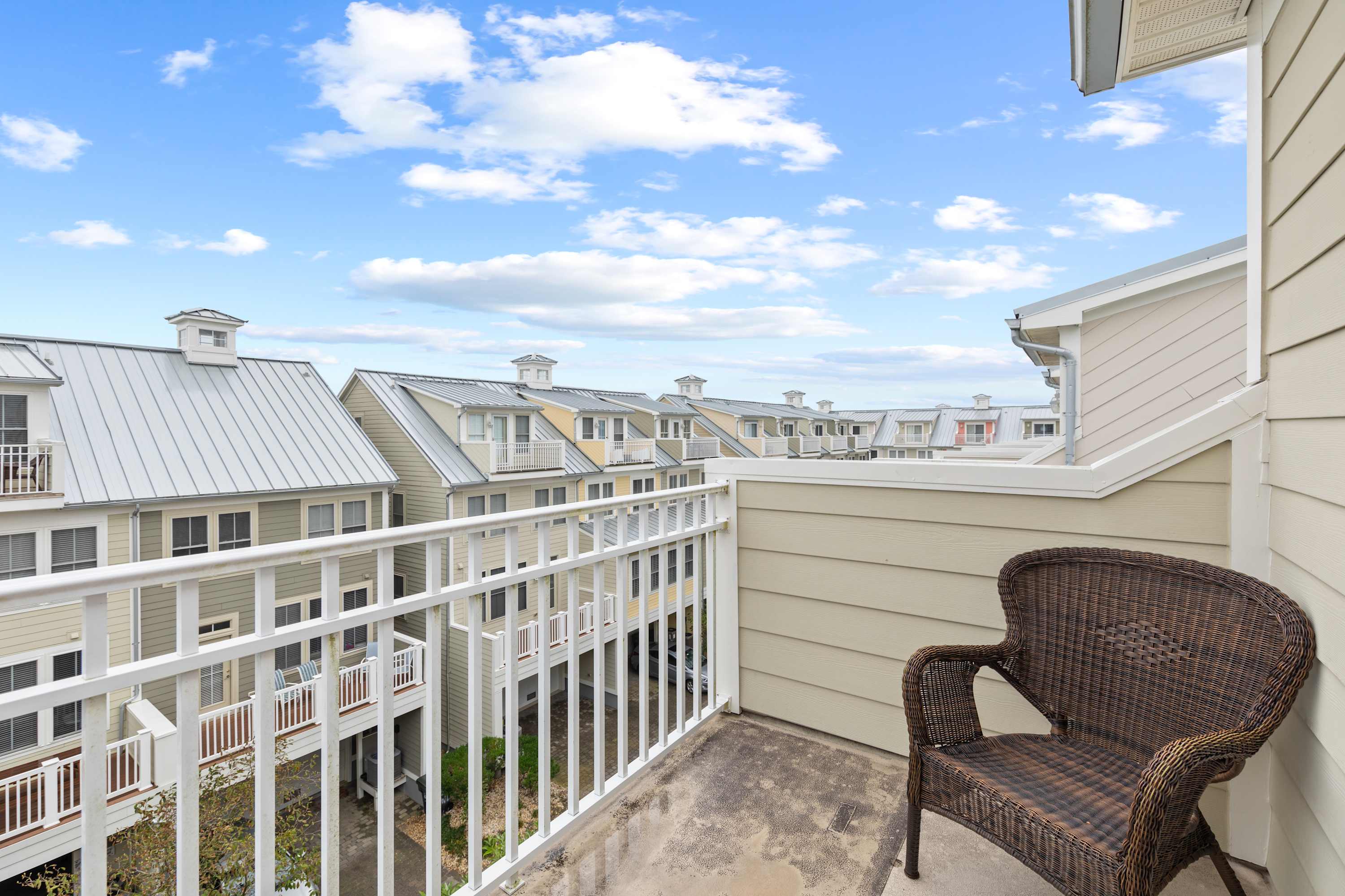 5 Corner Store Ln Sunset Island | Resort Community