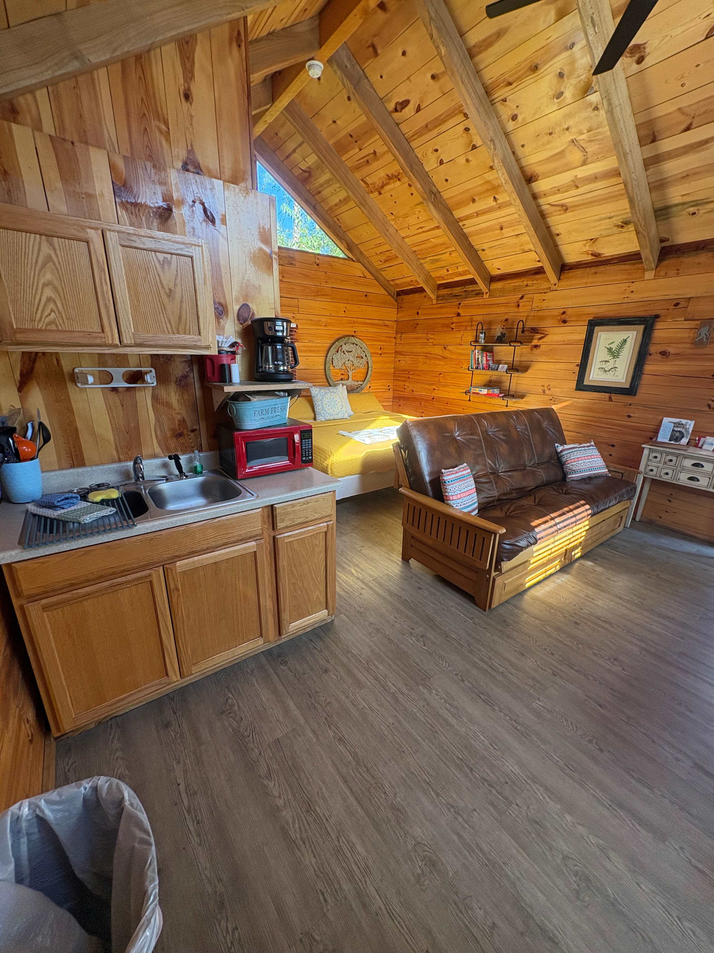Romantic Log Cabin w/ King Bed & Free Parking photo 6