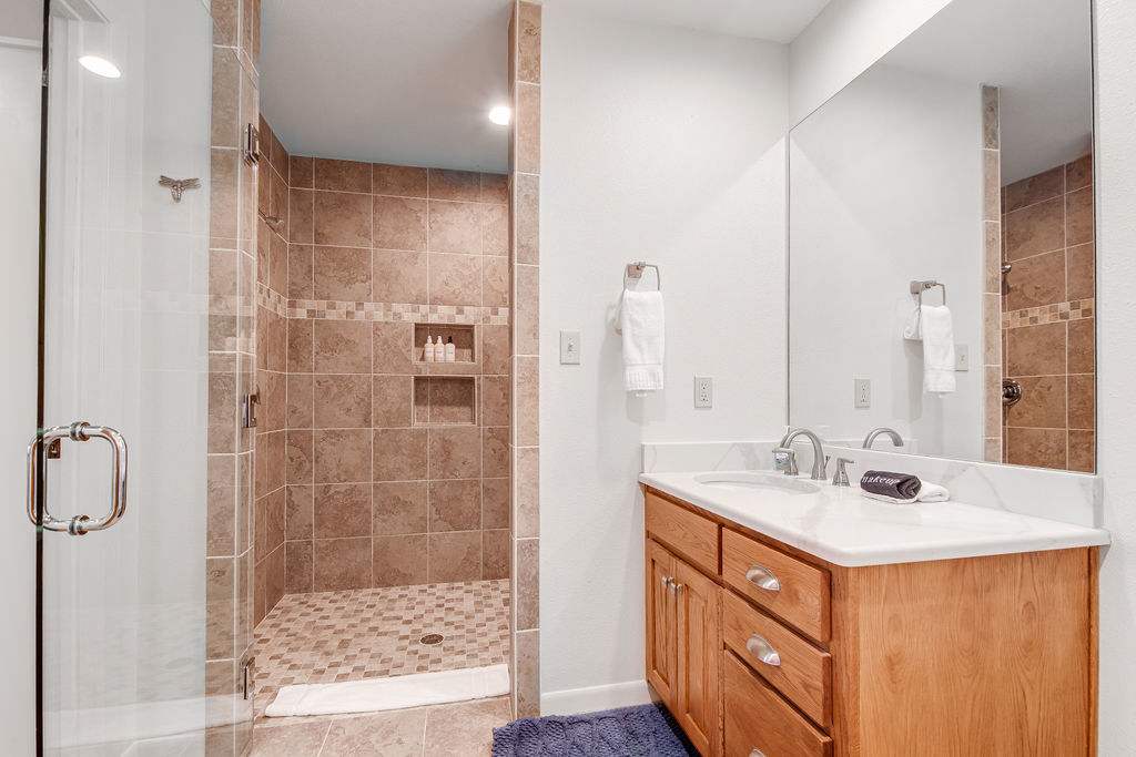 Hill Country Retreat | Photo 24