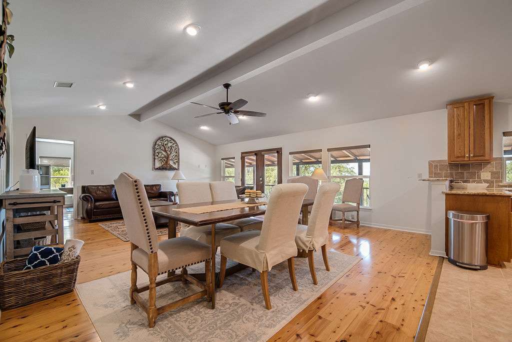 Hill Country Retreat | Photo 18