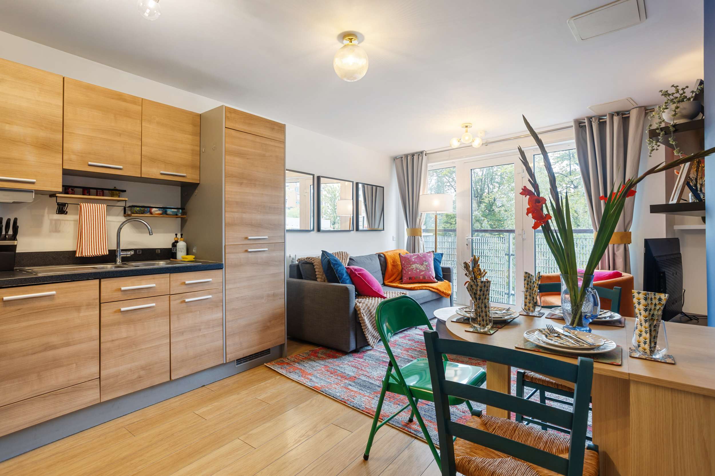View Greenwich 2BR 3 Min Walk to Station Park by Omega in Tarves Way 11 SE10 9JP Greenwich 2BR 3 Min Walk to Station Park by Omega in Tarves Way 11 SE10 9JP - Property image 18 - VivreStays