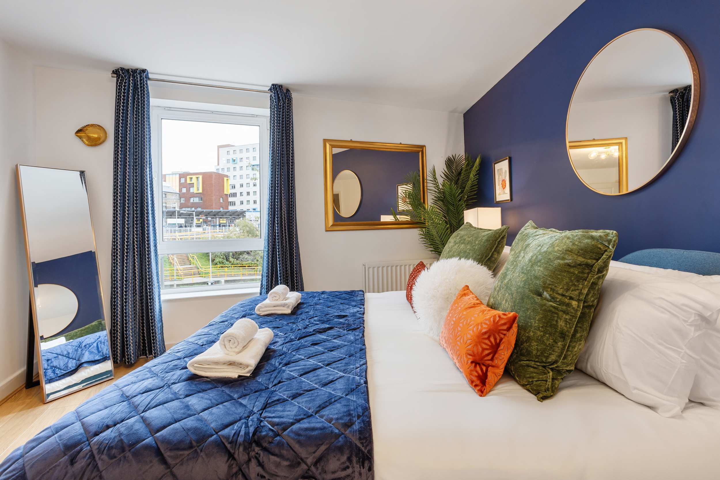 View Greenwich 2BR 3 Min Walk to Station Park by Omega in Tarves Way 11 SE10 9JP Greenwich 2BR 3 Min Walk to Station Park by Omega in Tarves Way 11 SE10 9JP - Property image 29 - VivreStays