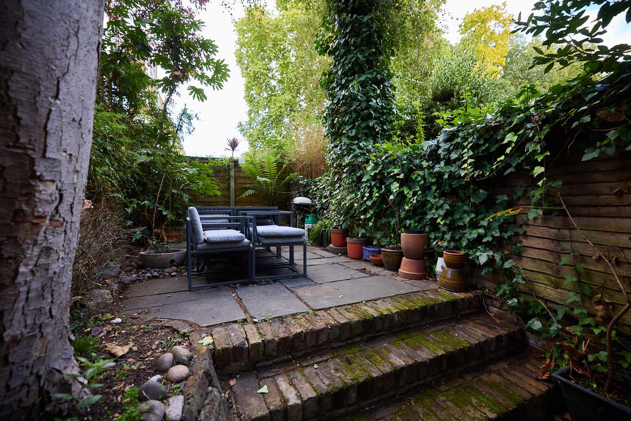 Kensington Garden Flat with Office & Outdoor Space in 160 Holland Road, W14 8BE - Property image 20 - VivreStays