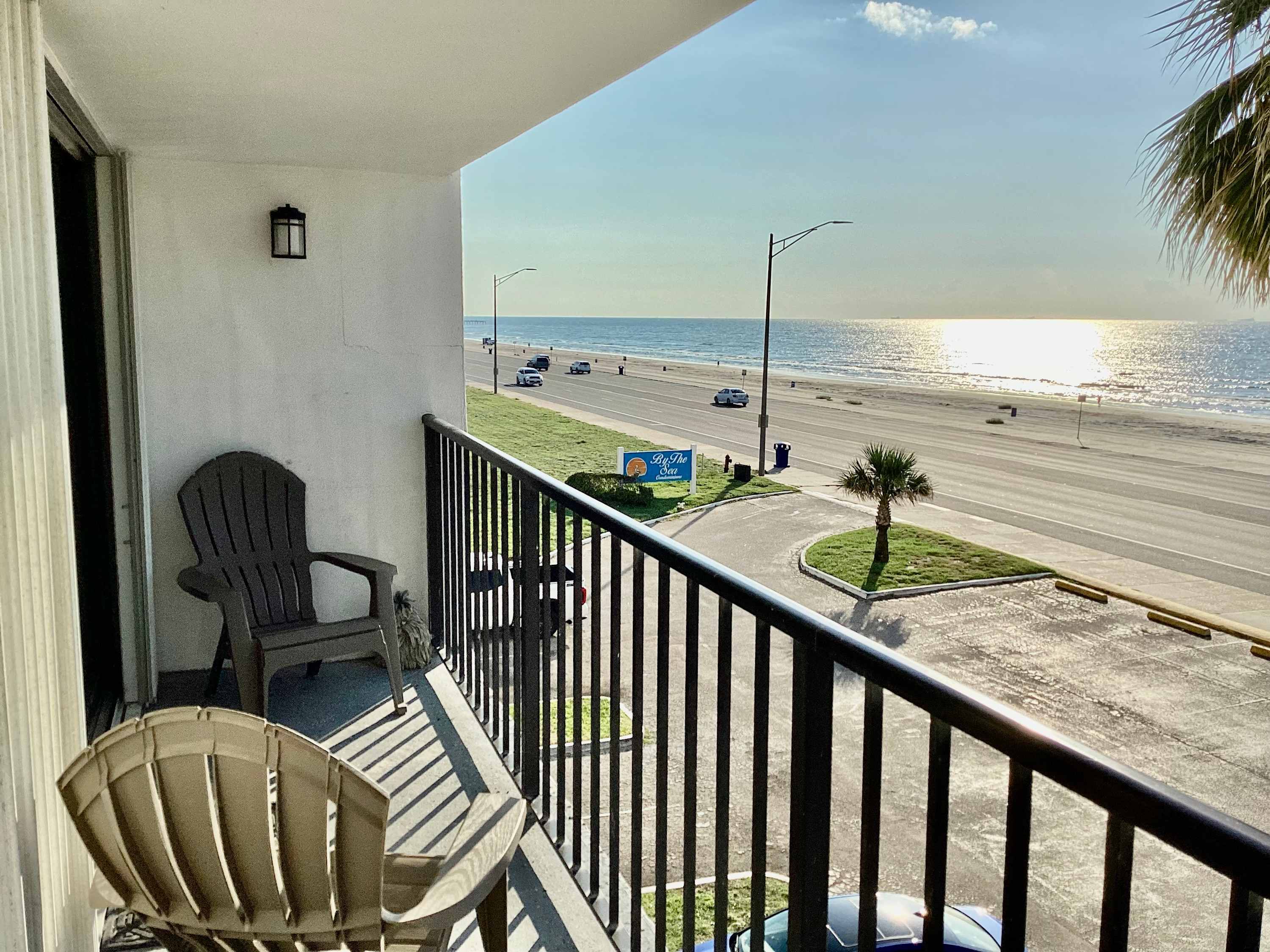 Featured Property Blue Bliss Beachfront Condo