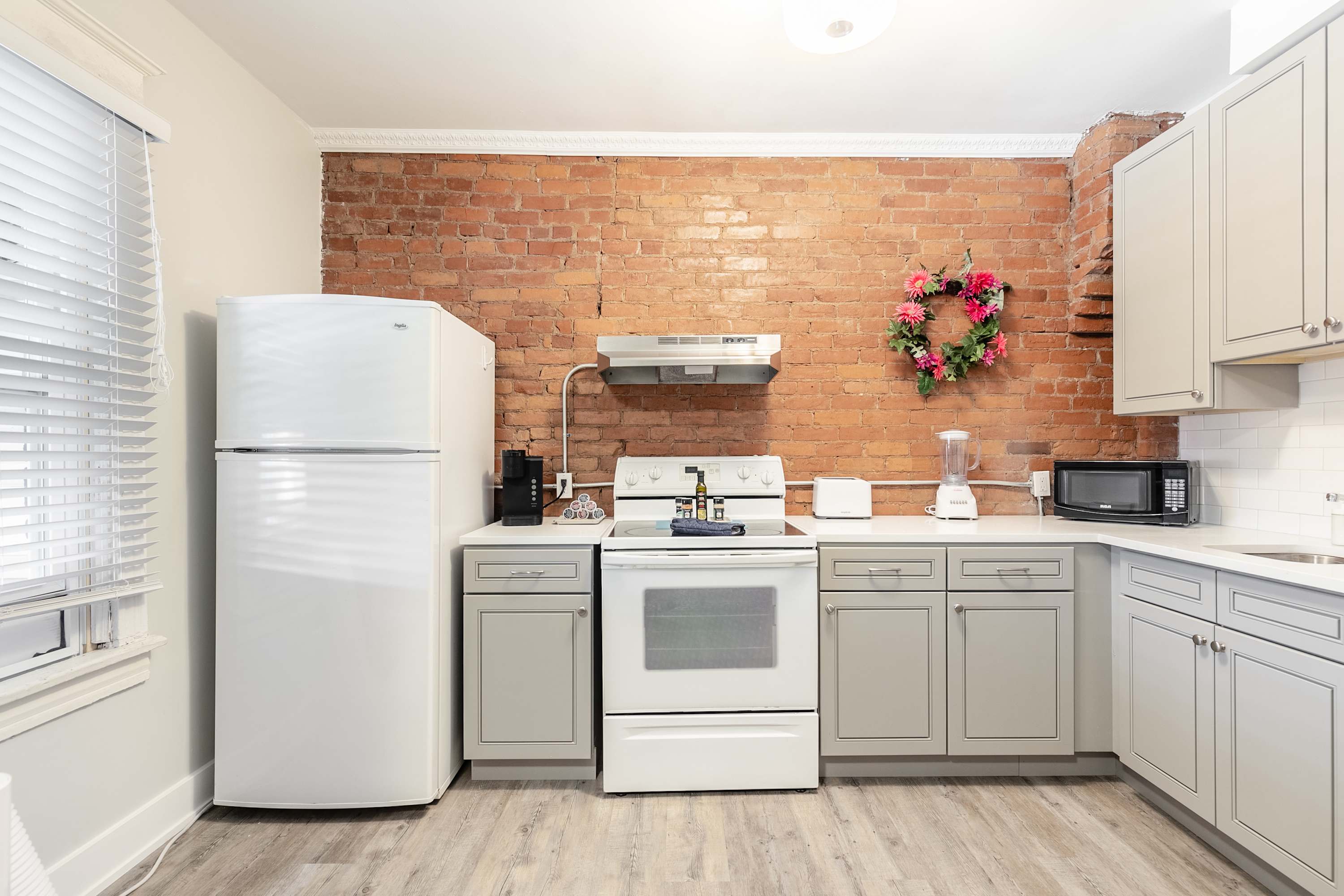 Fully equipped kitchen