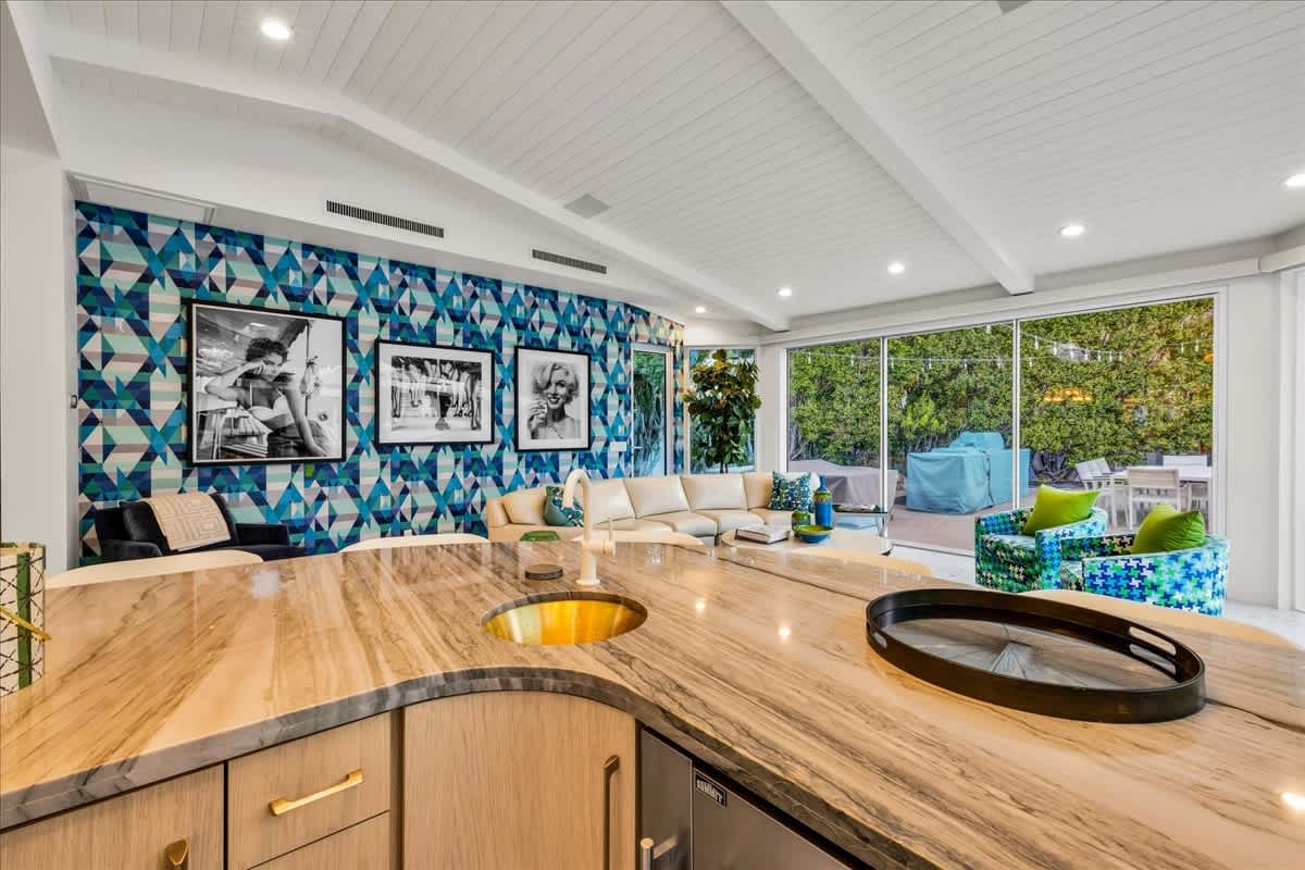 Old Las Palmas Mid-Century Luxury Estate Mtn Views - Picture 28