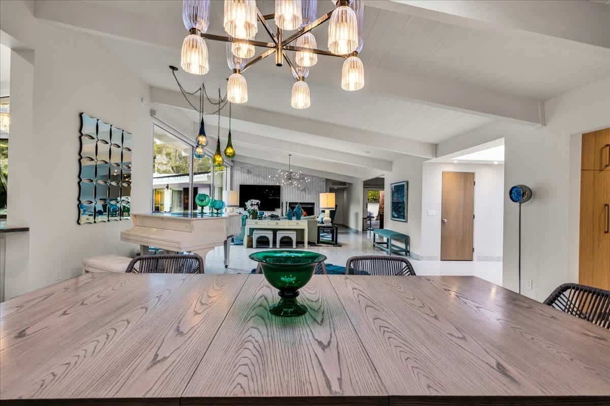 Old Las Palmas Mid-Century Luxury Estate Mtn Views - Picture 31