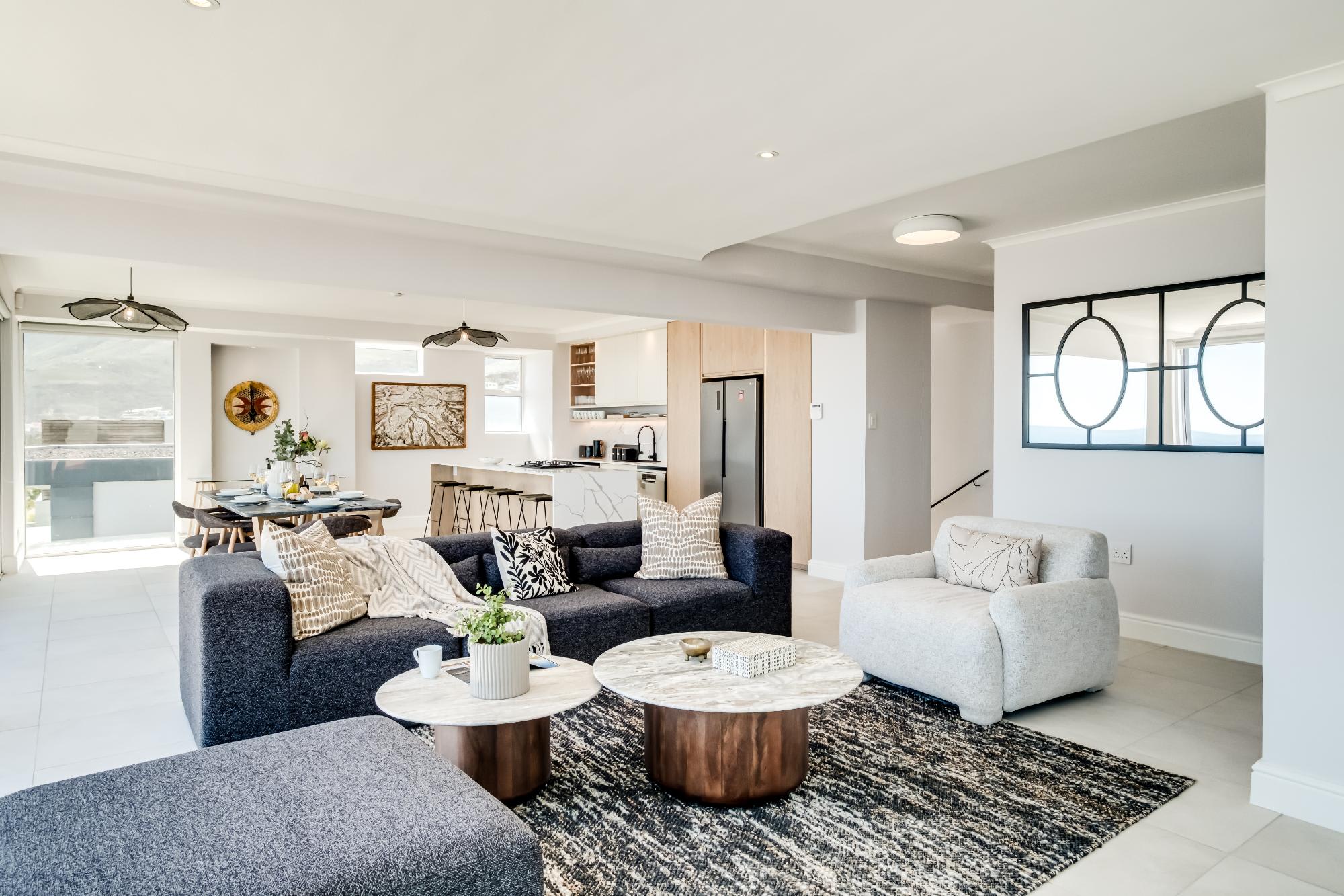 Sea View 3bed Camps Bay Apt Sapphire Tide Pad 10