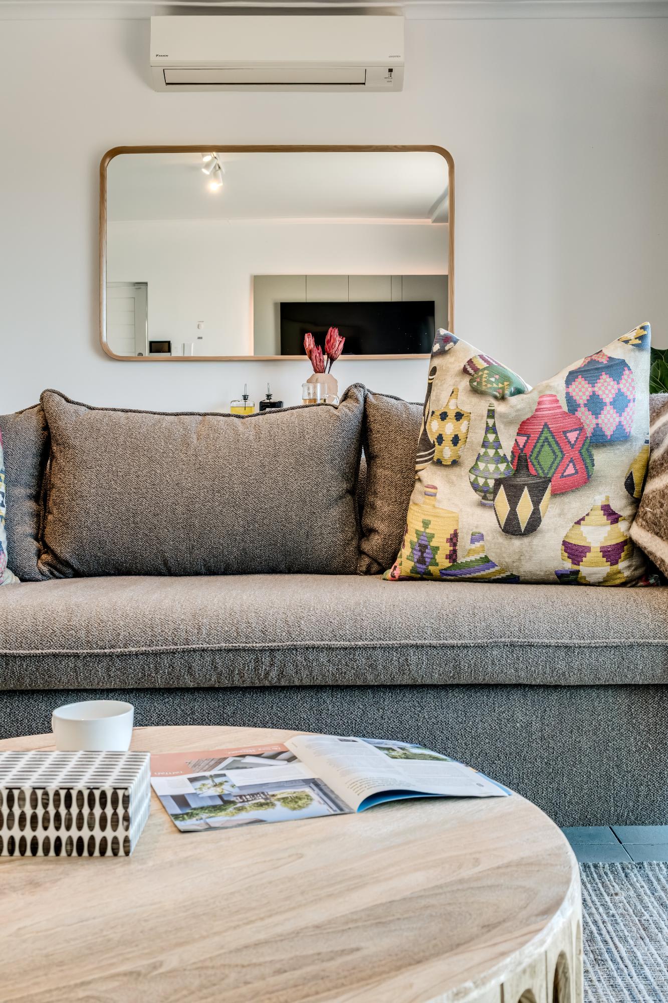 Peaceful Apartment in Camps Bay Sapphire Tide Suite 6