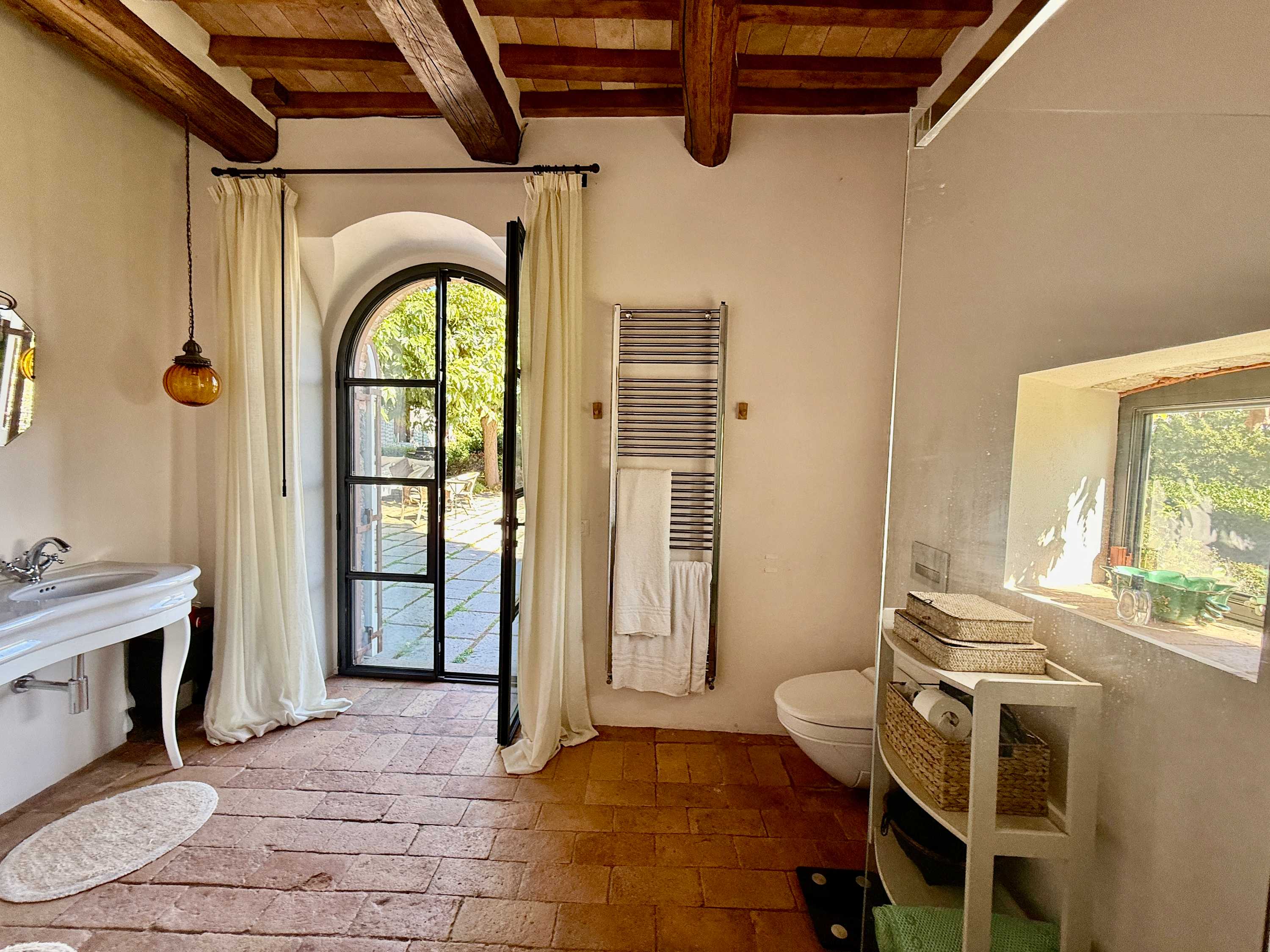 Property thumbnail 35