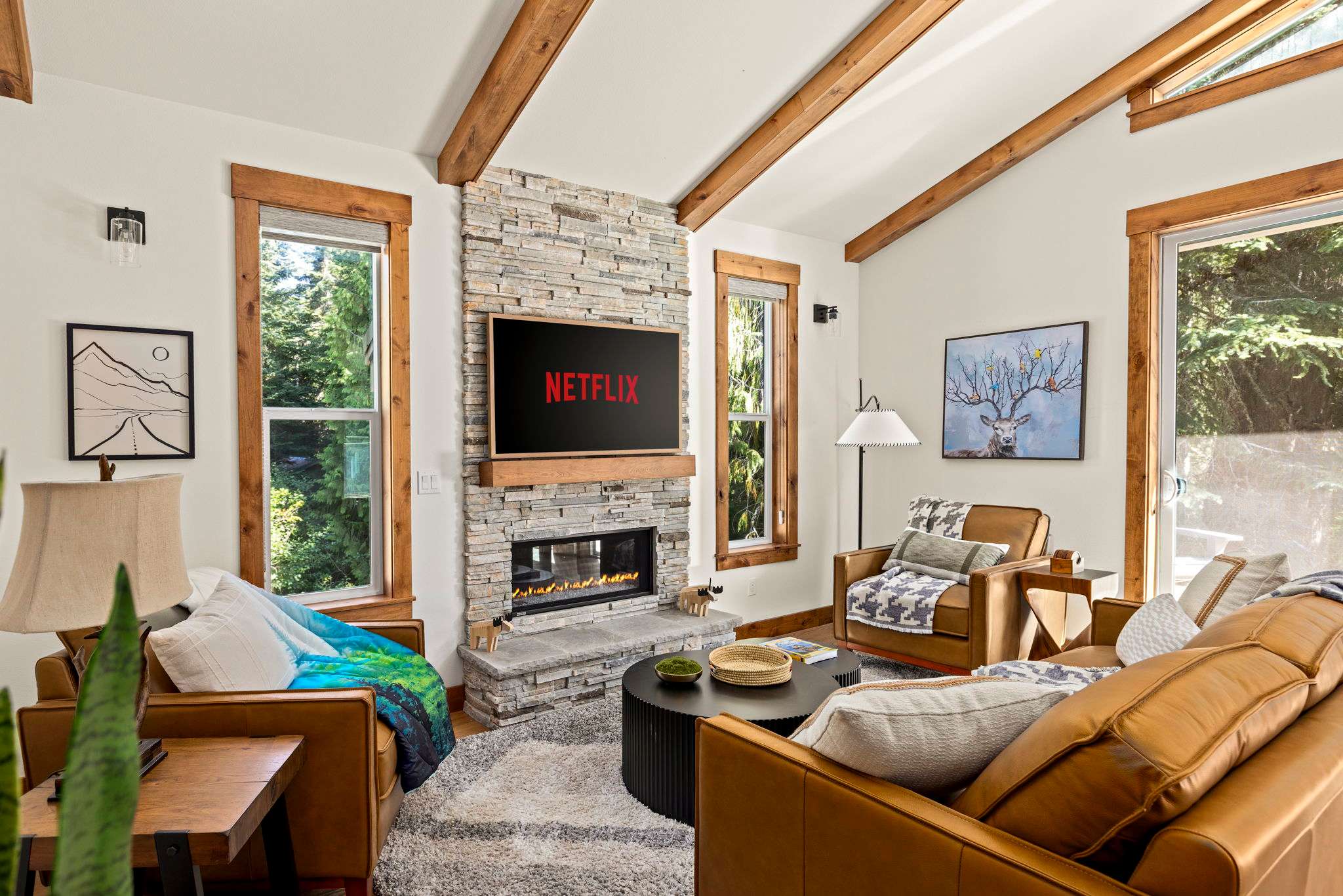 3 Br Sleep 8 • Hot Tub • Fire Pit • Stunning Views 4