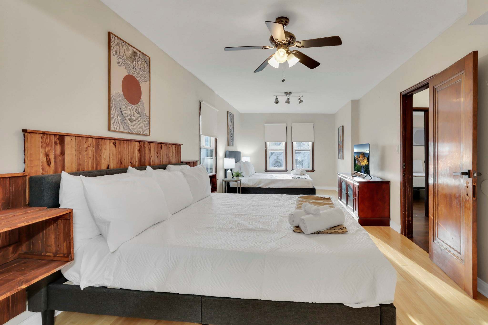 Charming 3-BR + Fenced Yard - Near Grandview