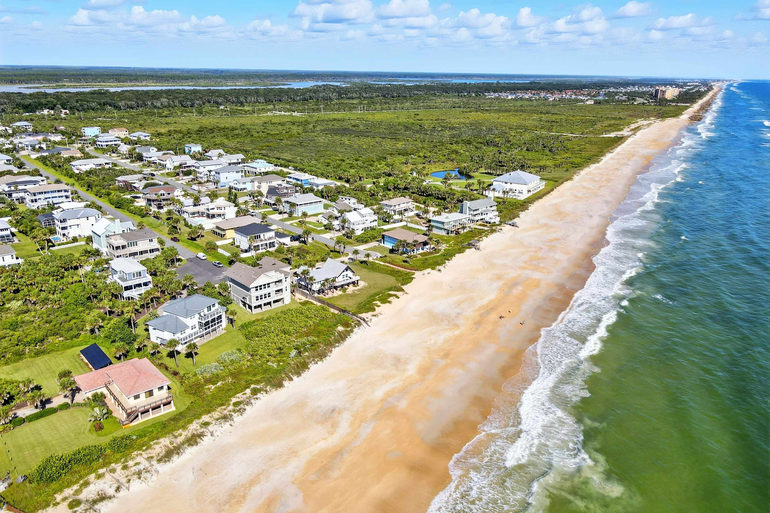 Oceanfront Family Home in Palm Coast Steps to the beach 4