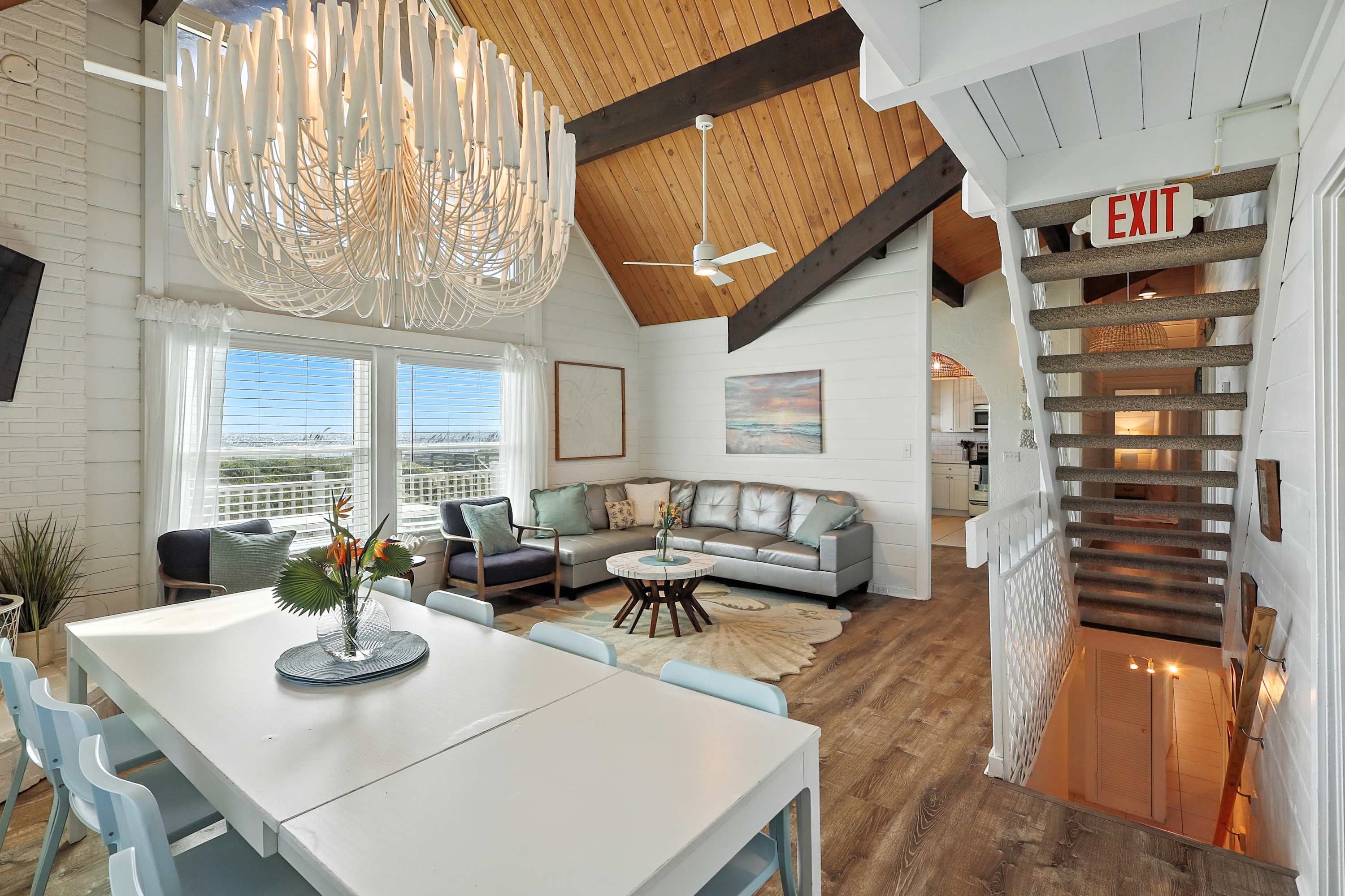 Oceanfront Family Home in Palm Coast Steps to the beach 3