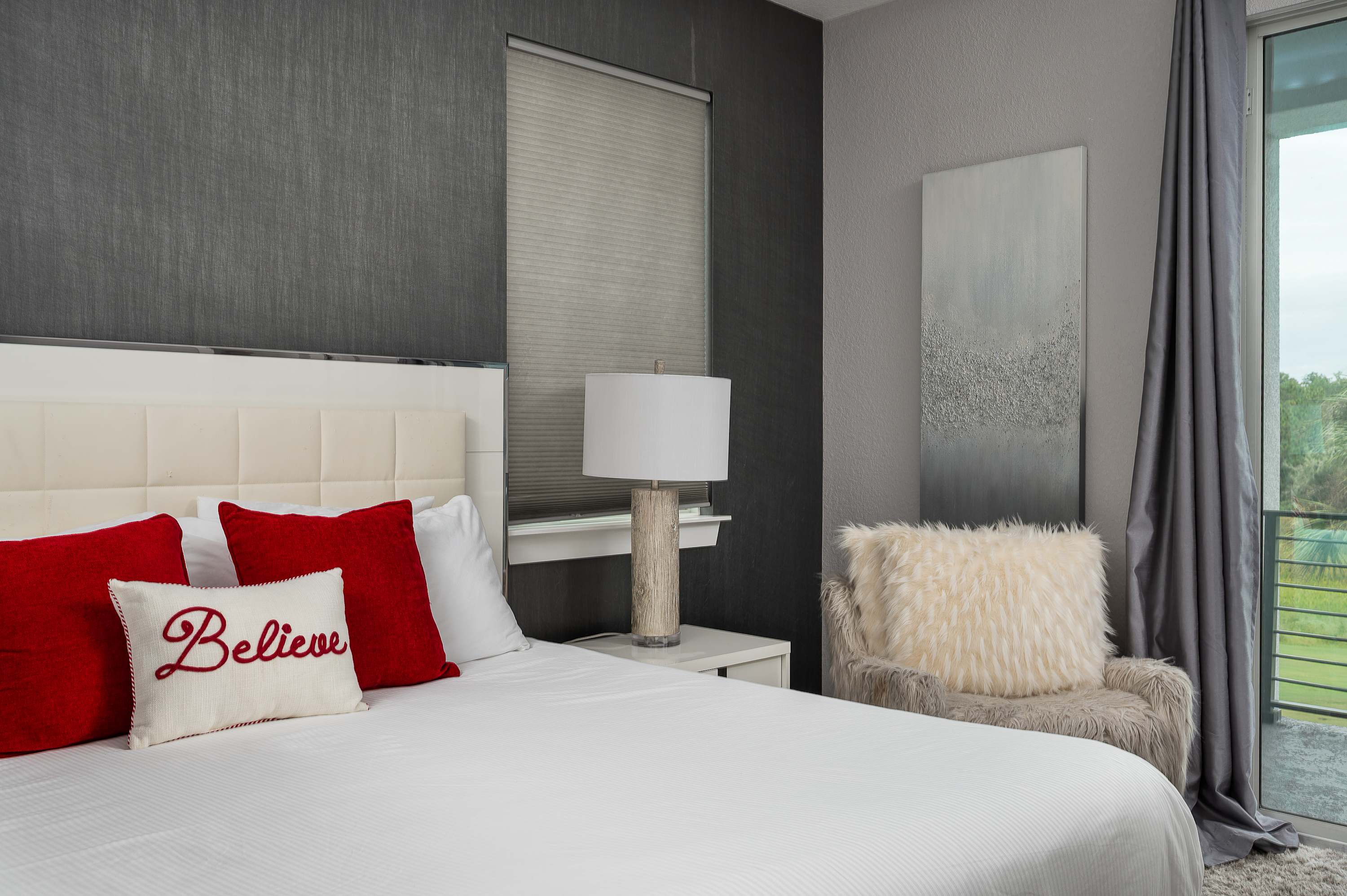 Luxury 6BR Villa w Pool & Cinema, 4mi to Disney