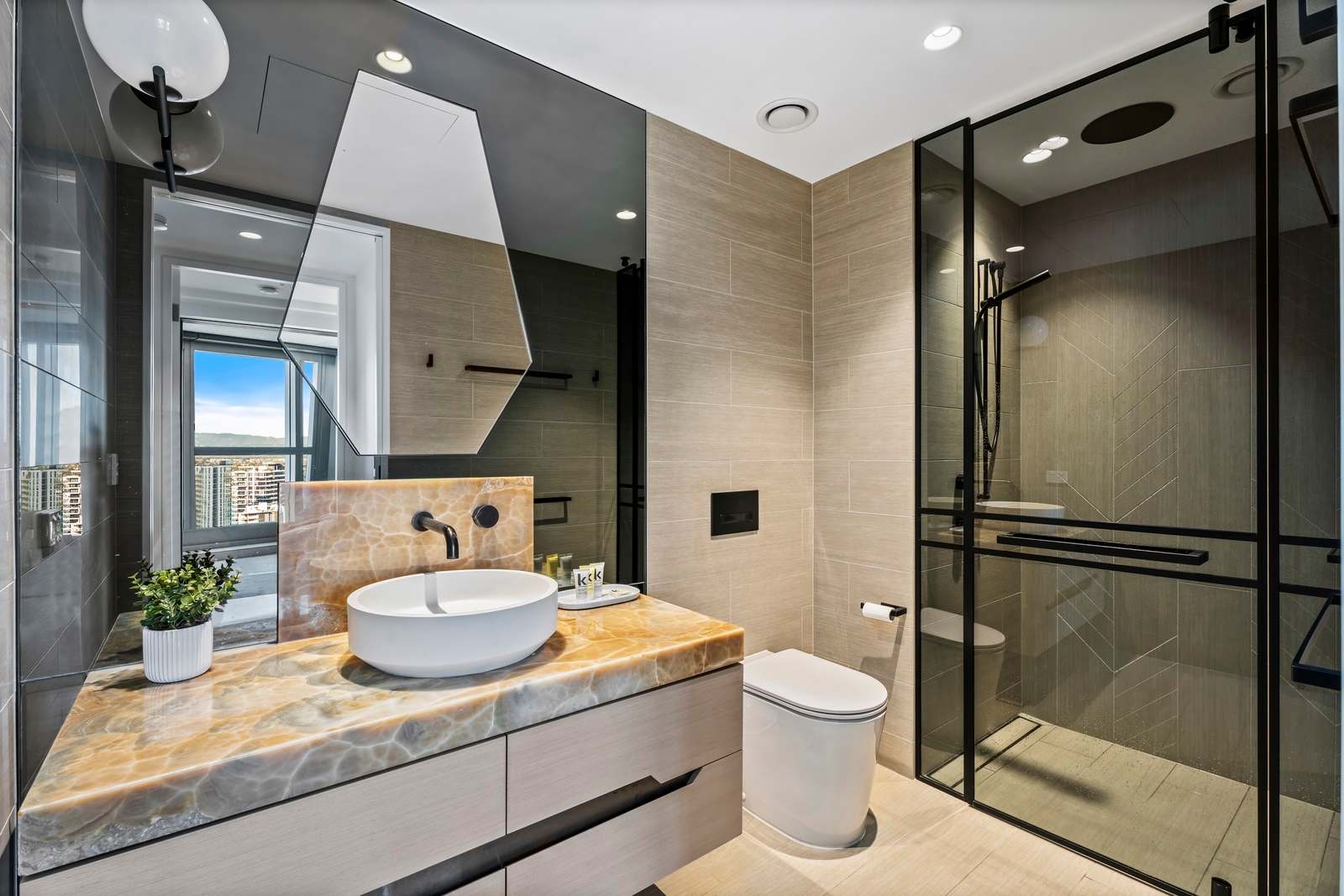 Jewel 2 Bedroom Hinterland View