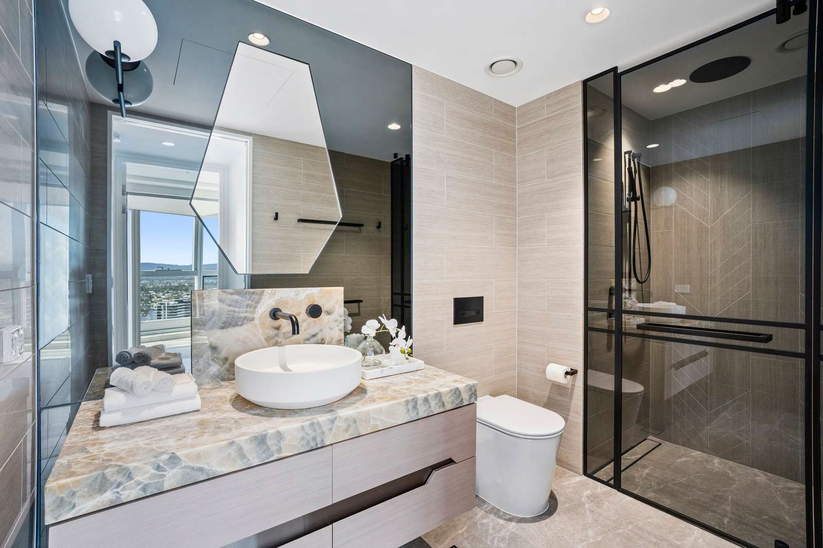 Jewel 2 Bedroom Hinterland View