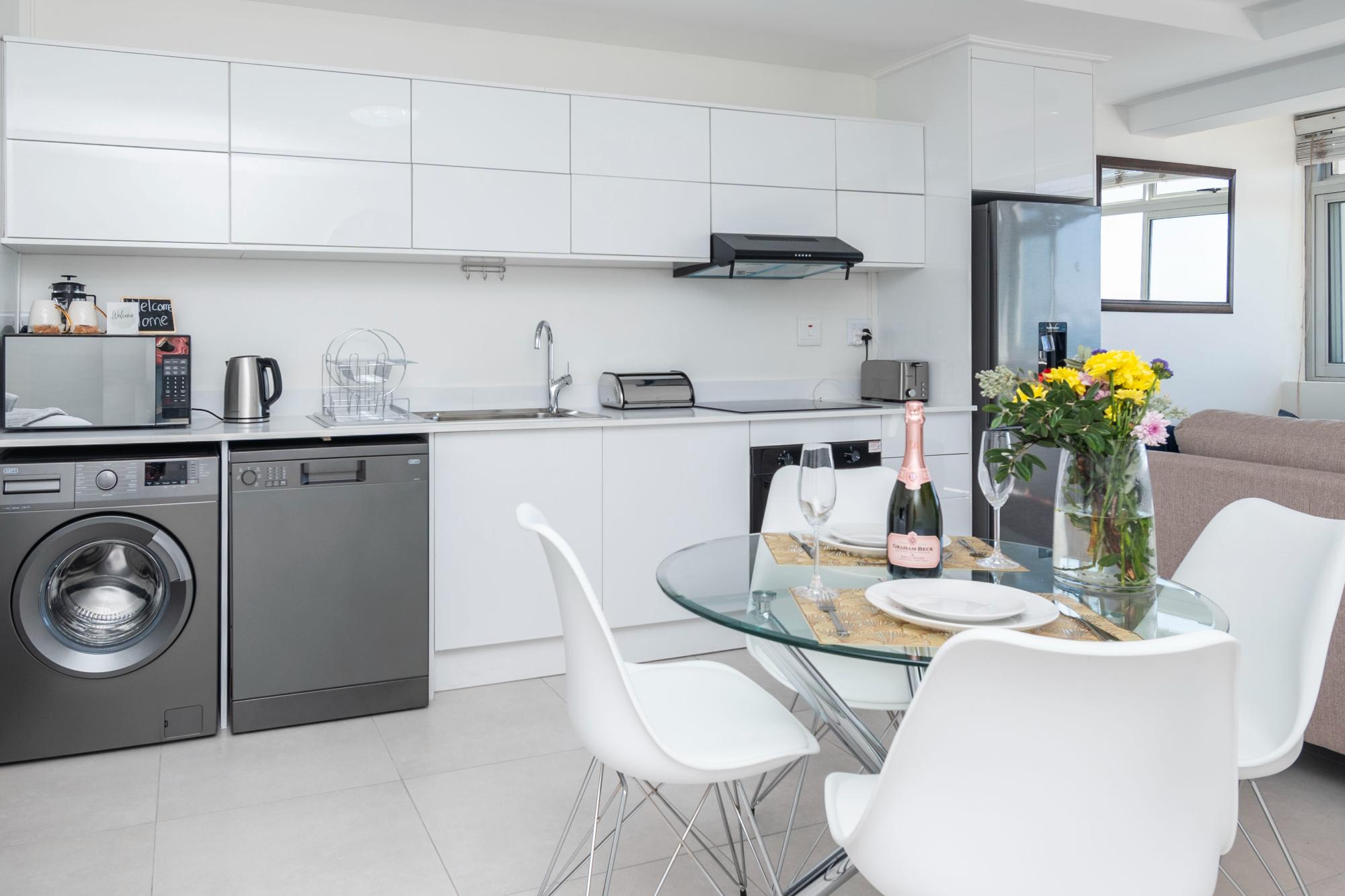 Sea Views by the Promenade at Oceanmist Studio 10