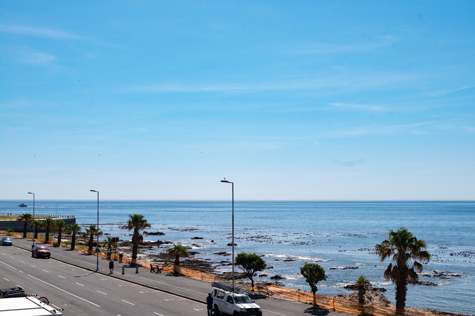 Sea Views by the Promenade at Oceanmist Studio | Photo 2
