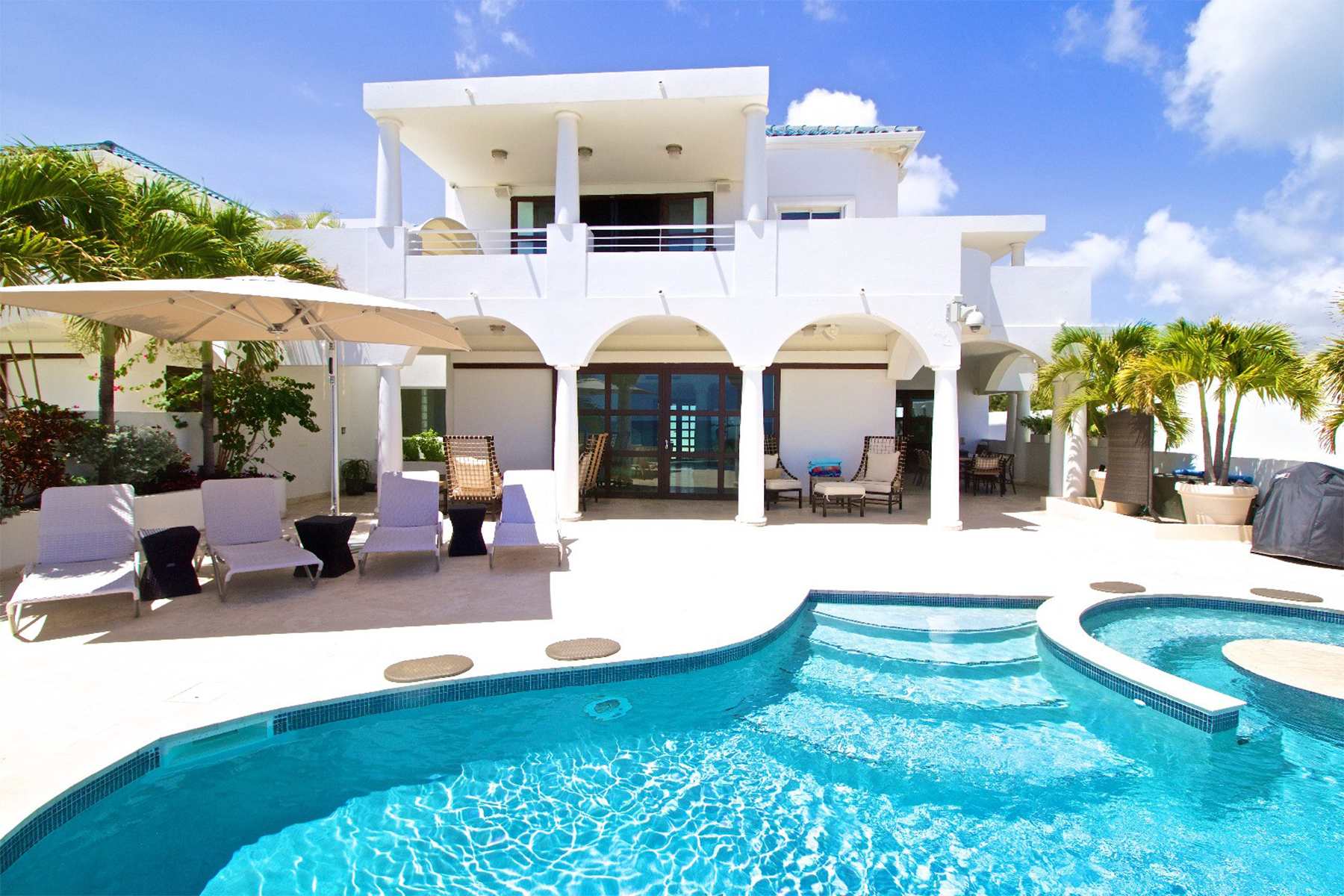 Villa Bahari – Oceanfront Luxury Villa in Shore Pointe, Cupecoy (St. Martin) — Cupecoy — vacation rental