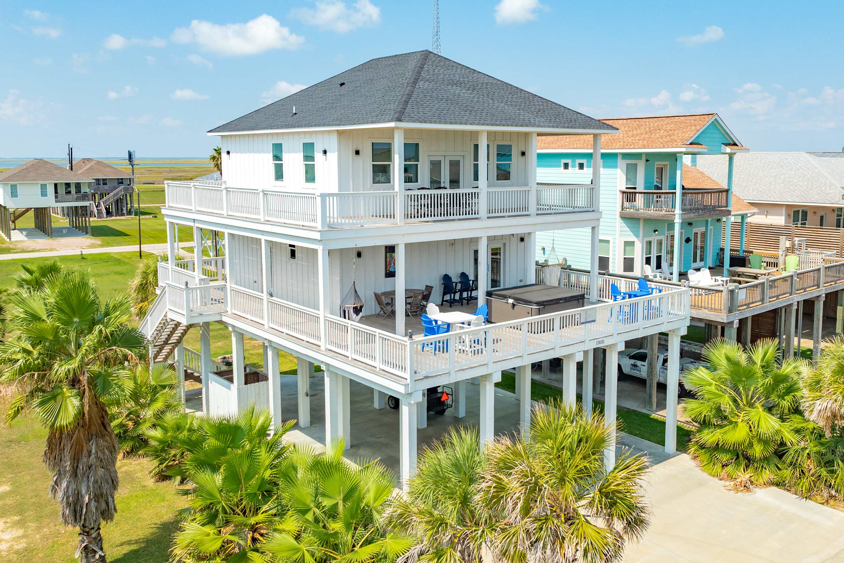 The Tides of Casa Blanca Modern Luxe by the Sea 4