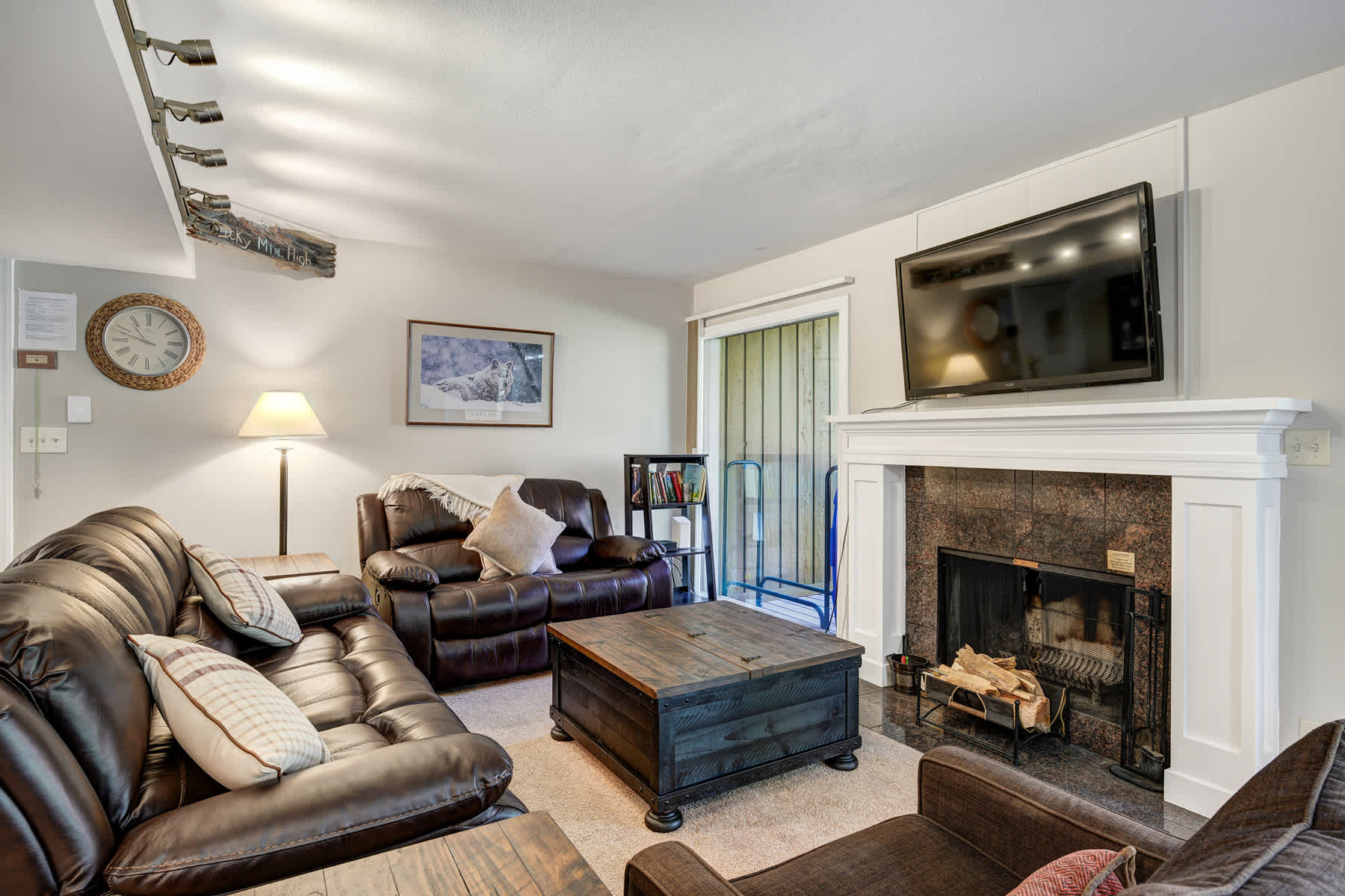 Keystone Mtn Getaway - Cozy Condo for 4