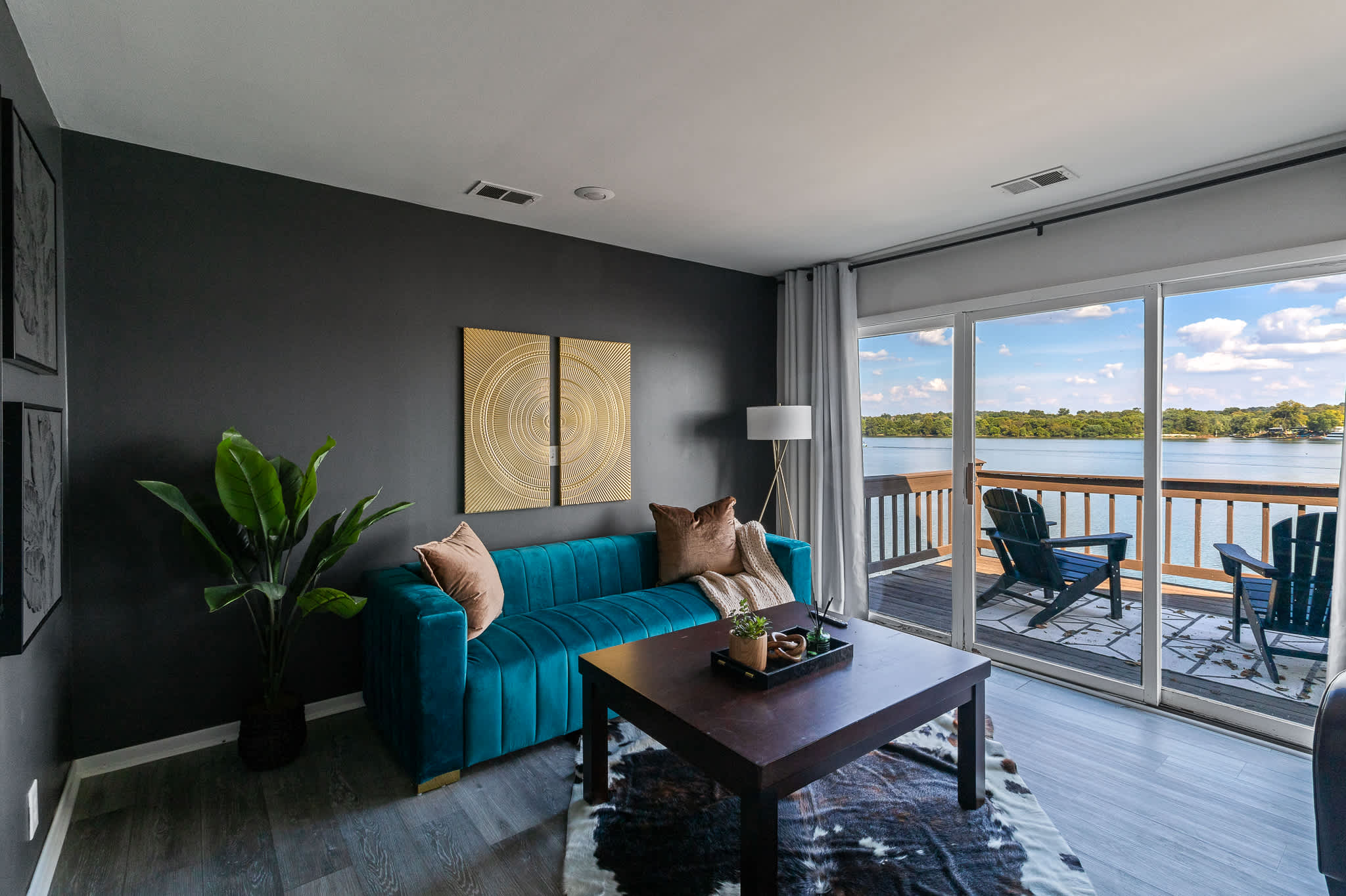 Spacious 5 BD Retreat: Sauna, HotTub, Game Room — Jeffersonville, IN — vacation rental