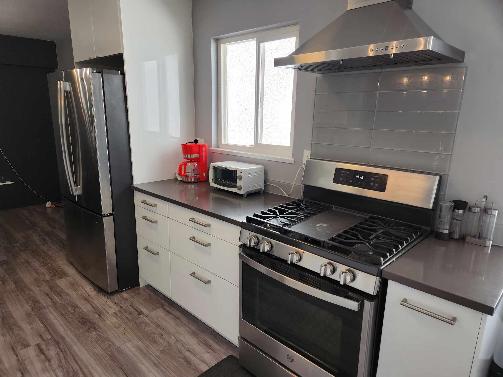 Charming upper-level Haven- 3 bedroom home 5