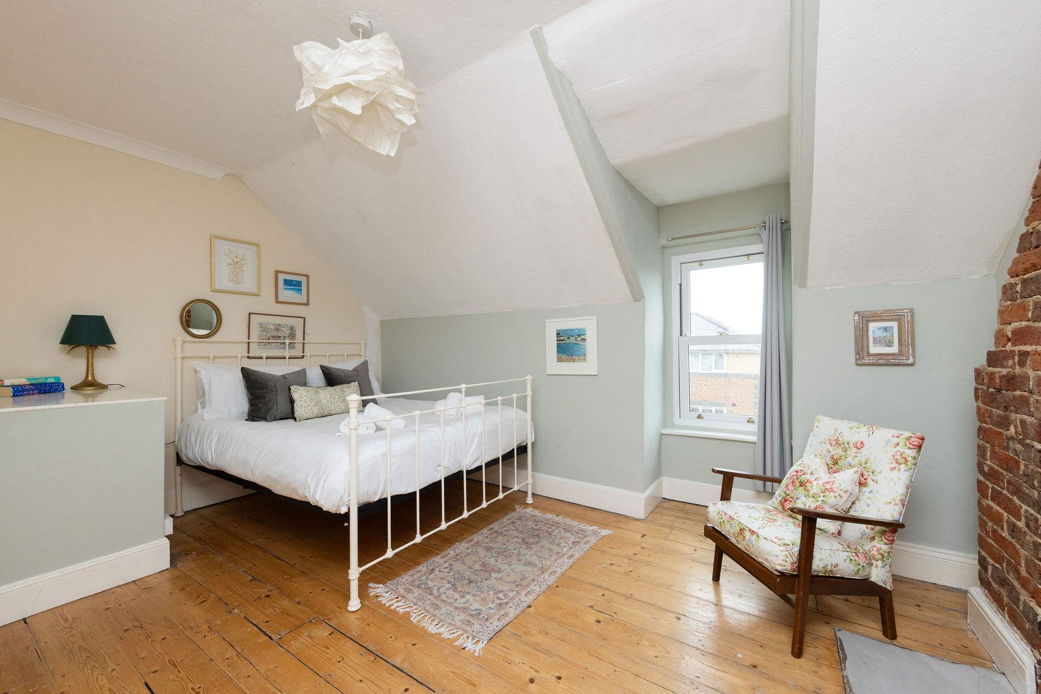 A bright and peaceful king bedroom.