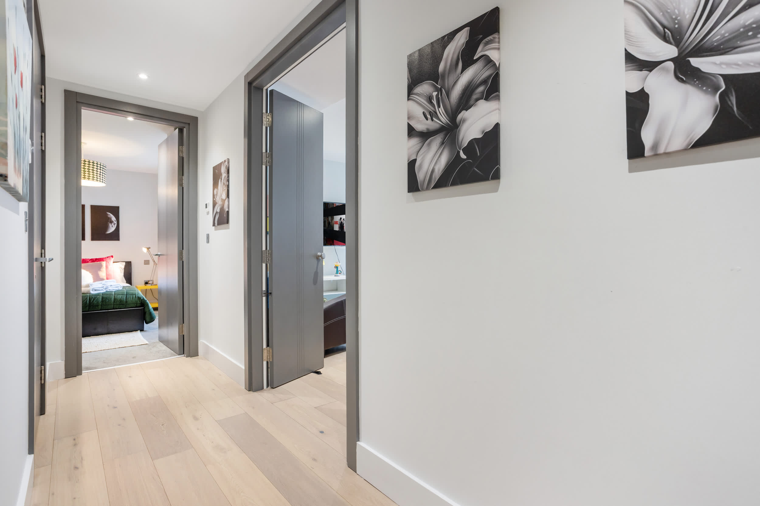 Hendon 1BR 4 Min to Station Sleeps 4 by Omega in Hendon Way 220 NW4 3NE - Property image 7 - VivreStays